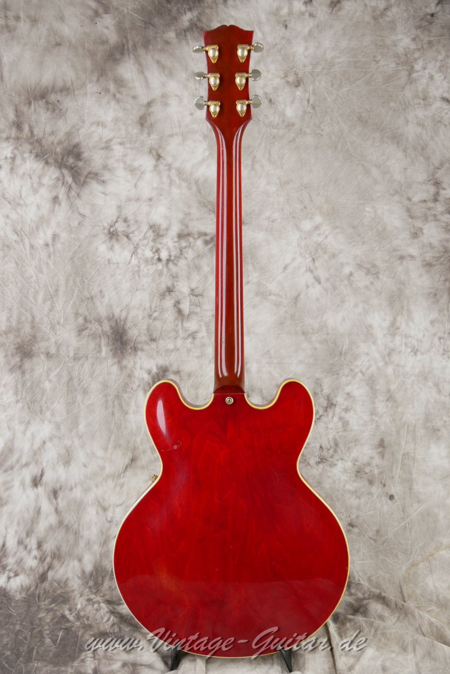 Gibson_ES_355_mono_cherry_1962-002.JPG
