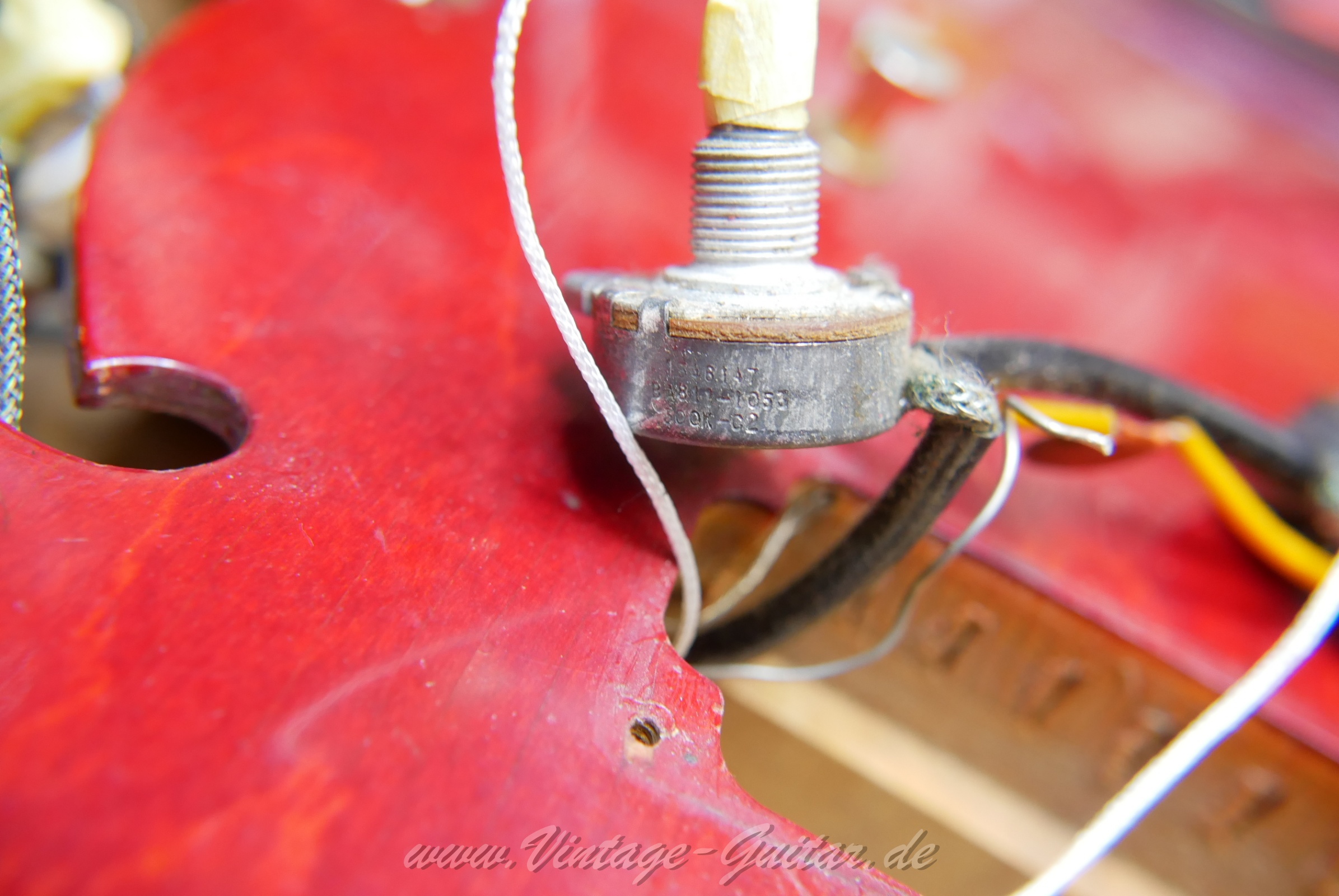 img/vintage/5680/Gibson_ES_355_mono_cherry_1962-024.jpg