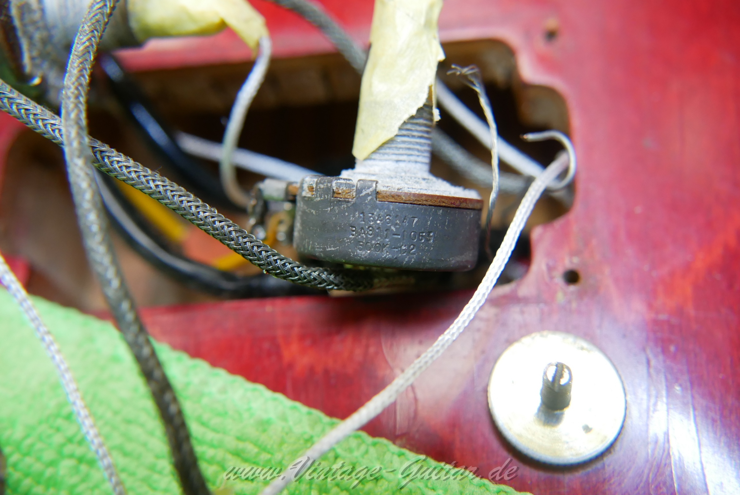 img/vintage/5680/Gibson_ES_355_mono_cherry_1962-025.jpg