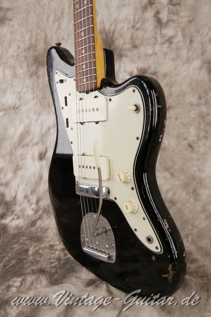 Fender-Jazzmaster-1964-black-010.JPG