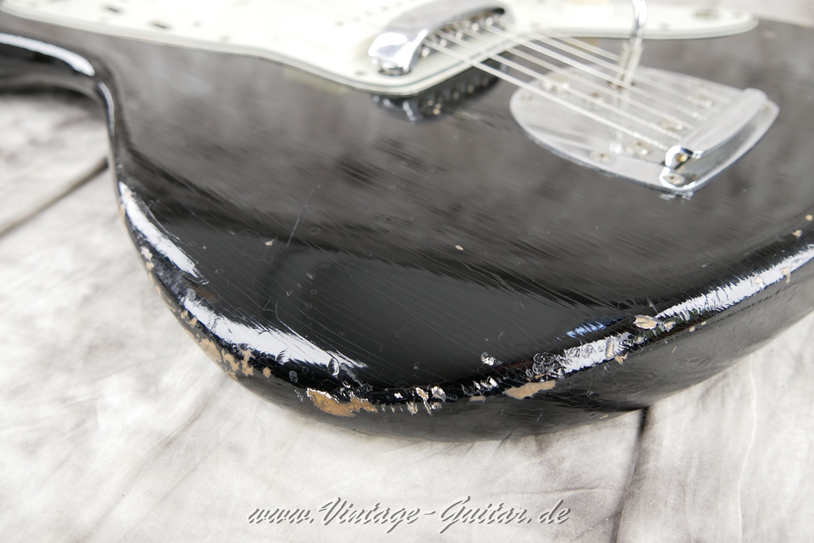 Fender-Jazzmaster-1964-black-014.JPG