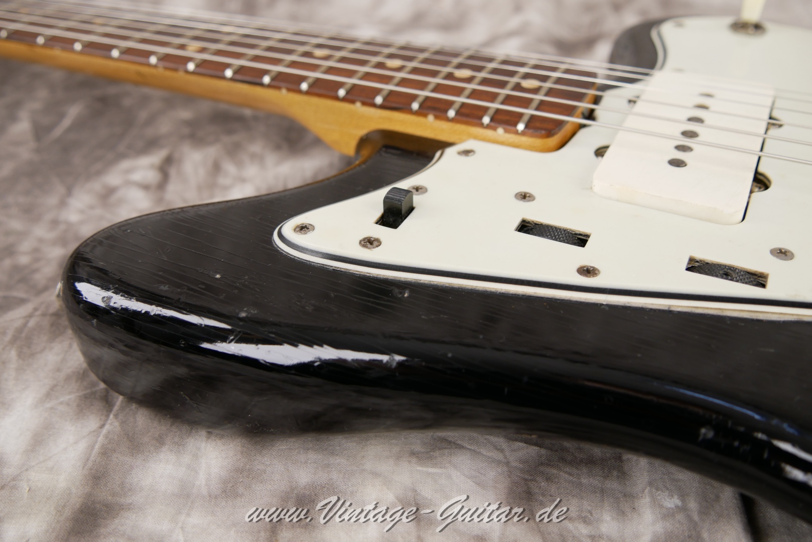 Fender-Jazzmaster-1964-black-016.JPG