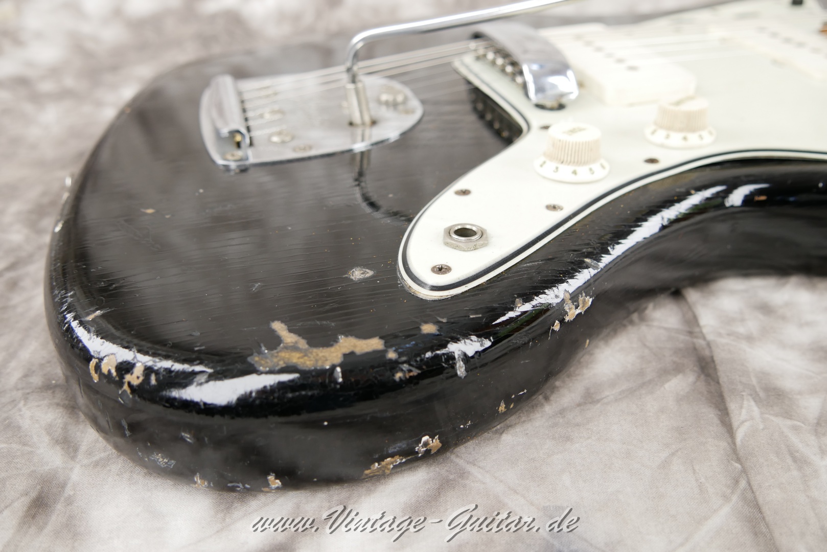 Fender-Jazzmaster-1964-black-019.JPG