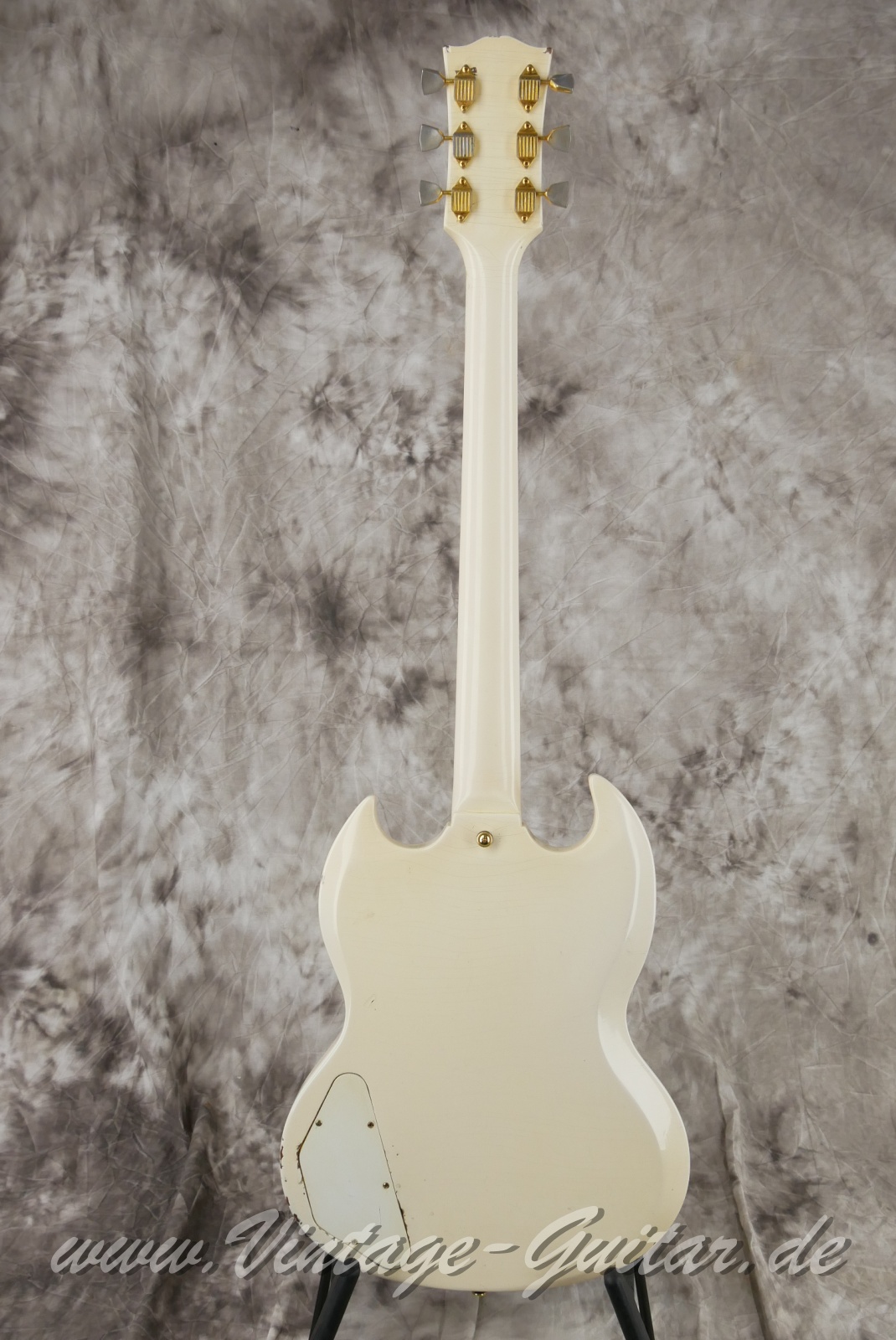 Gibson_Les_Paul_Custom_SG_Pat-No_Pus_white_1963-002.JPG