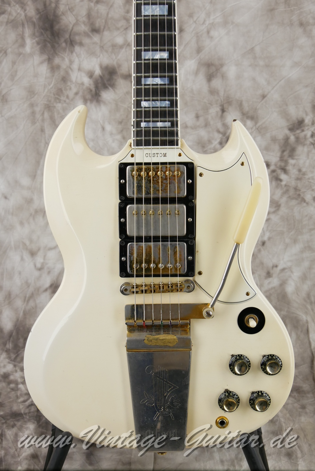 Gibson_Les_Paul_Custom_SG_Pat-No_Pus_white_1963-005.JPG