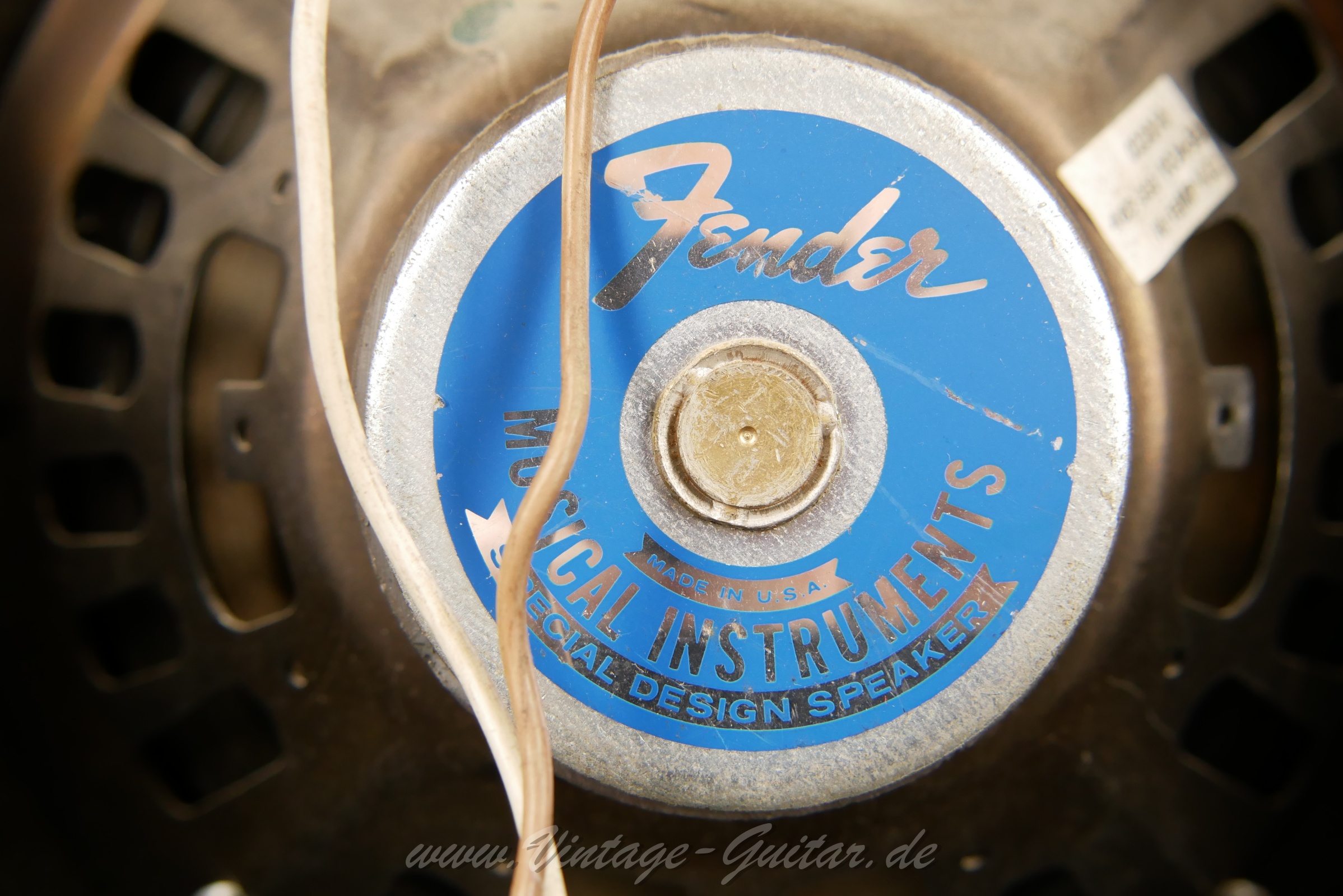 img/vintage/5692/Fender_Princeton_Silverface_1973_black_tolex_all_original_12Watt-023.jpg