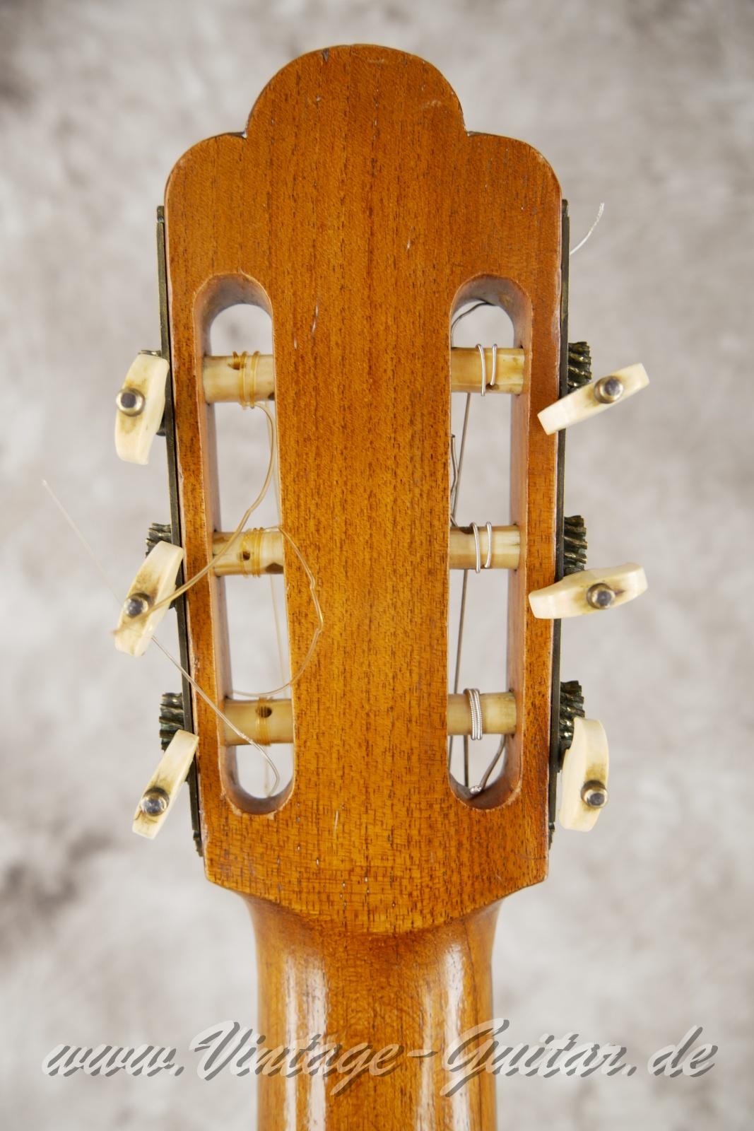 Telesforo_Julve_classic_guitar_top_of_the_line_1940_spain_acoustic_natural_professional_rare-004.jpg