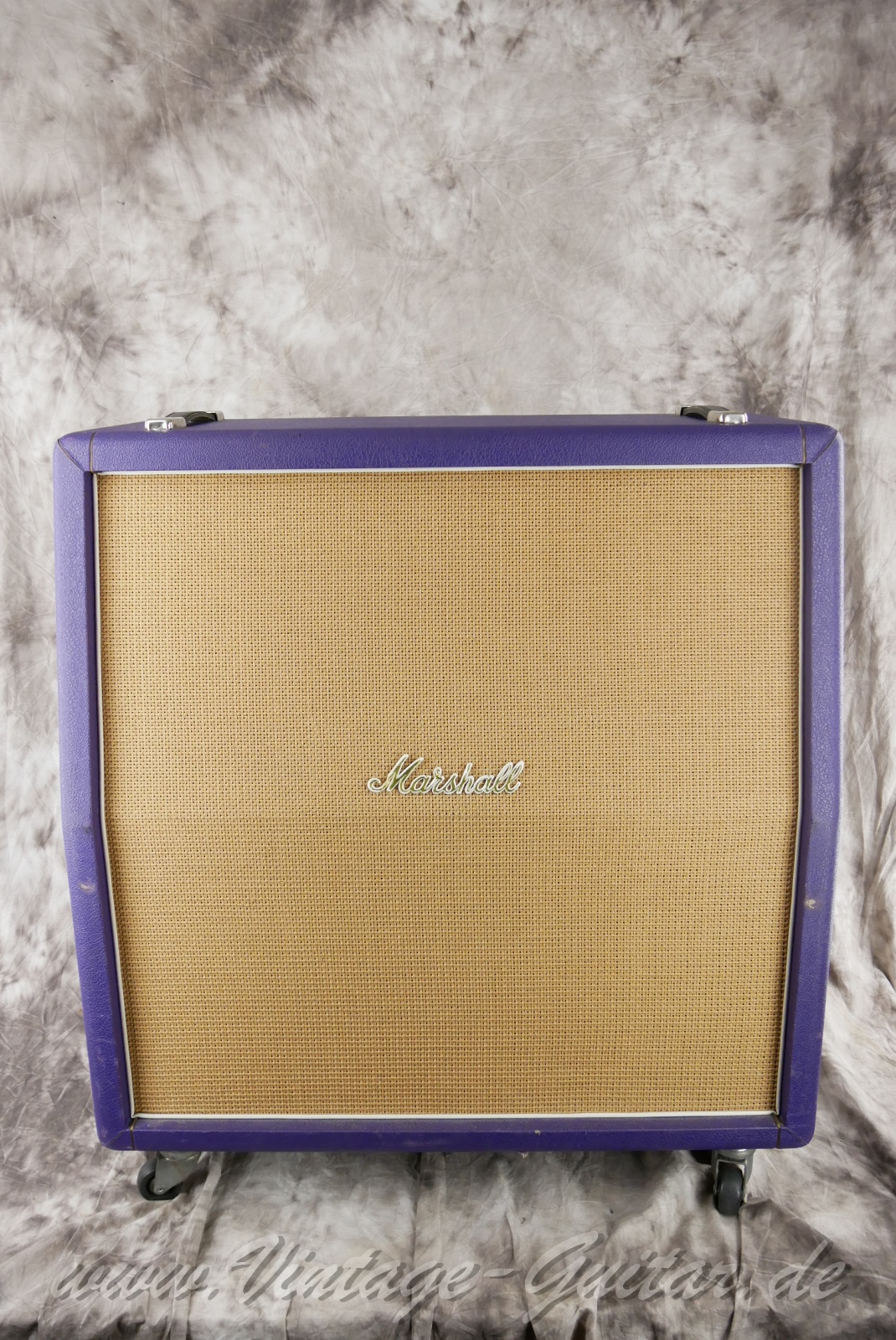 Marshall_Super_Lead_100_Model_1959_purple_UK-022.jpg