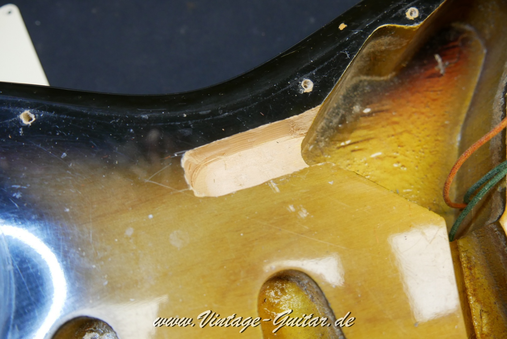 Fender_Stratocaster_1967_sunburst_all_original-_rosewood_neck-029.JPG