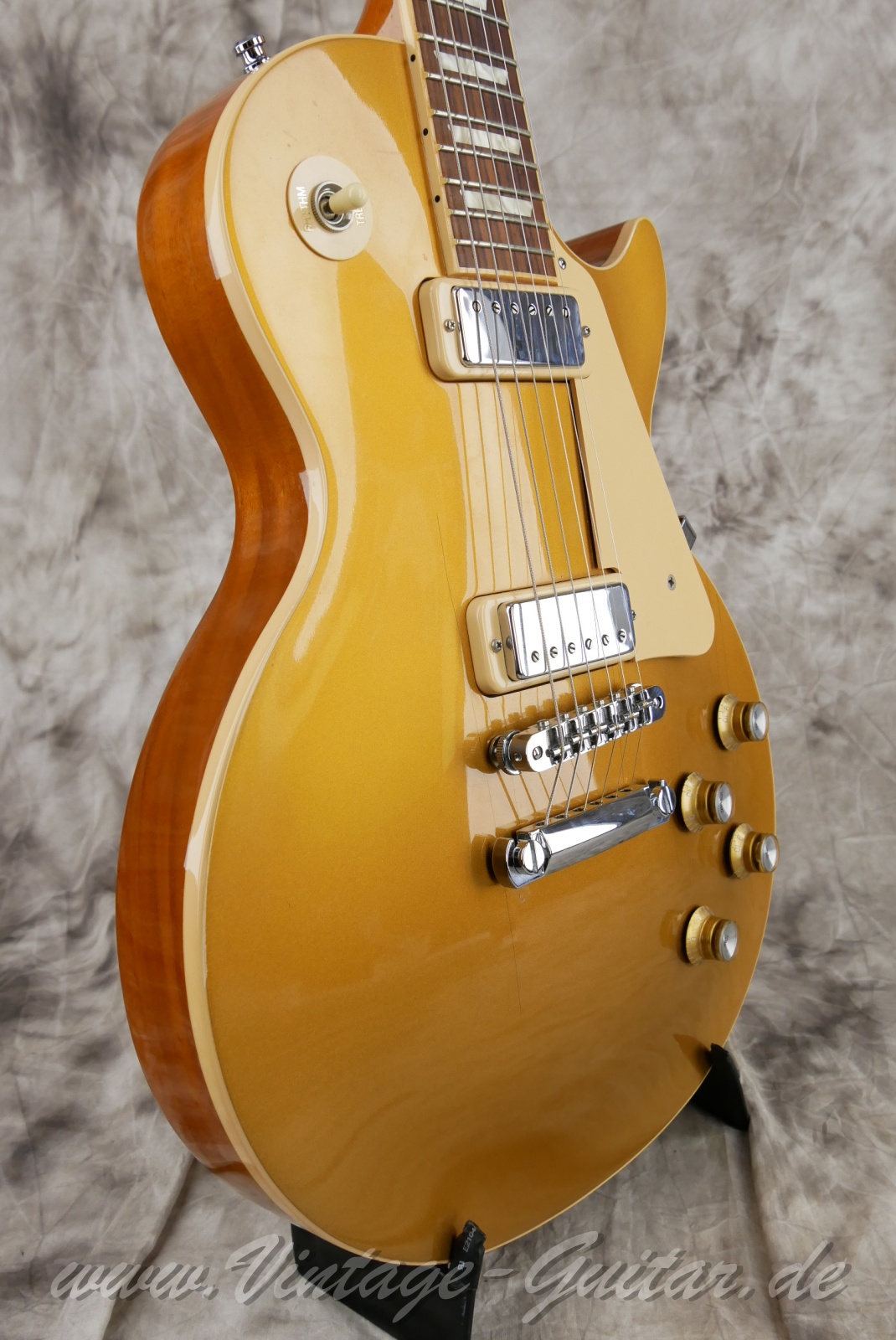img/vintage/5700/Gibson_Les_Paul_Deluxe_goldtop_Baujahr_2011_USA-009.jpg