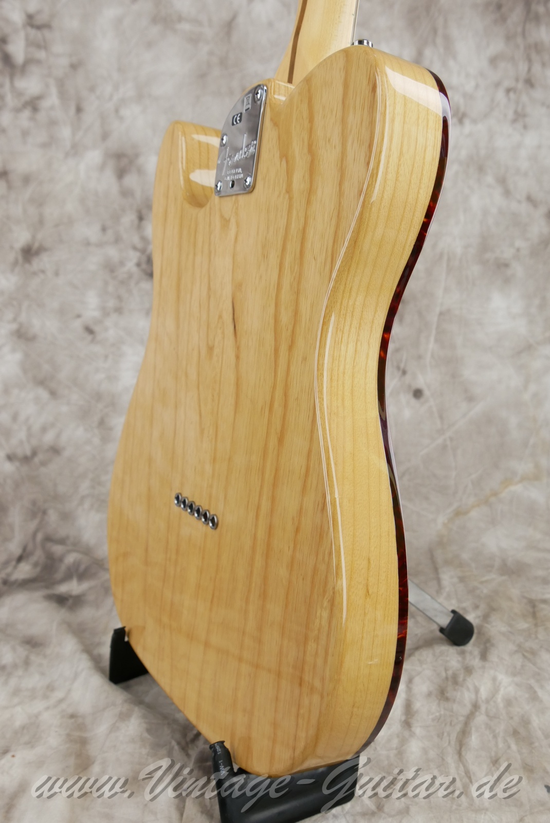 Fender_Thinline_American_Deluxe_Baujahr_2014_natural-012.jpg