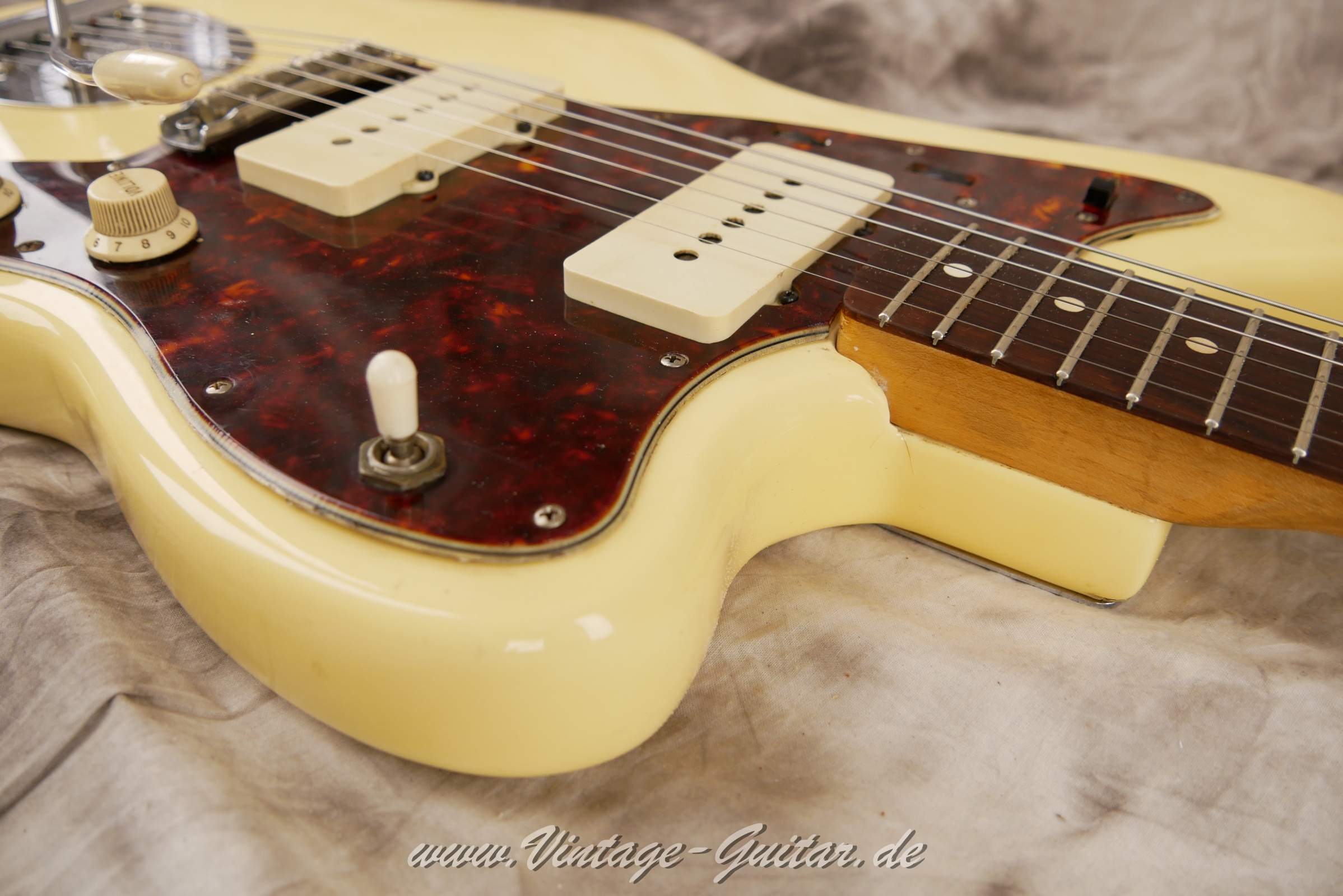 Fender-Jazzmaster-1962-olympic-white-018.JPG