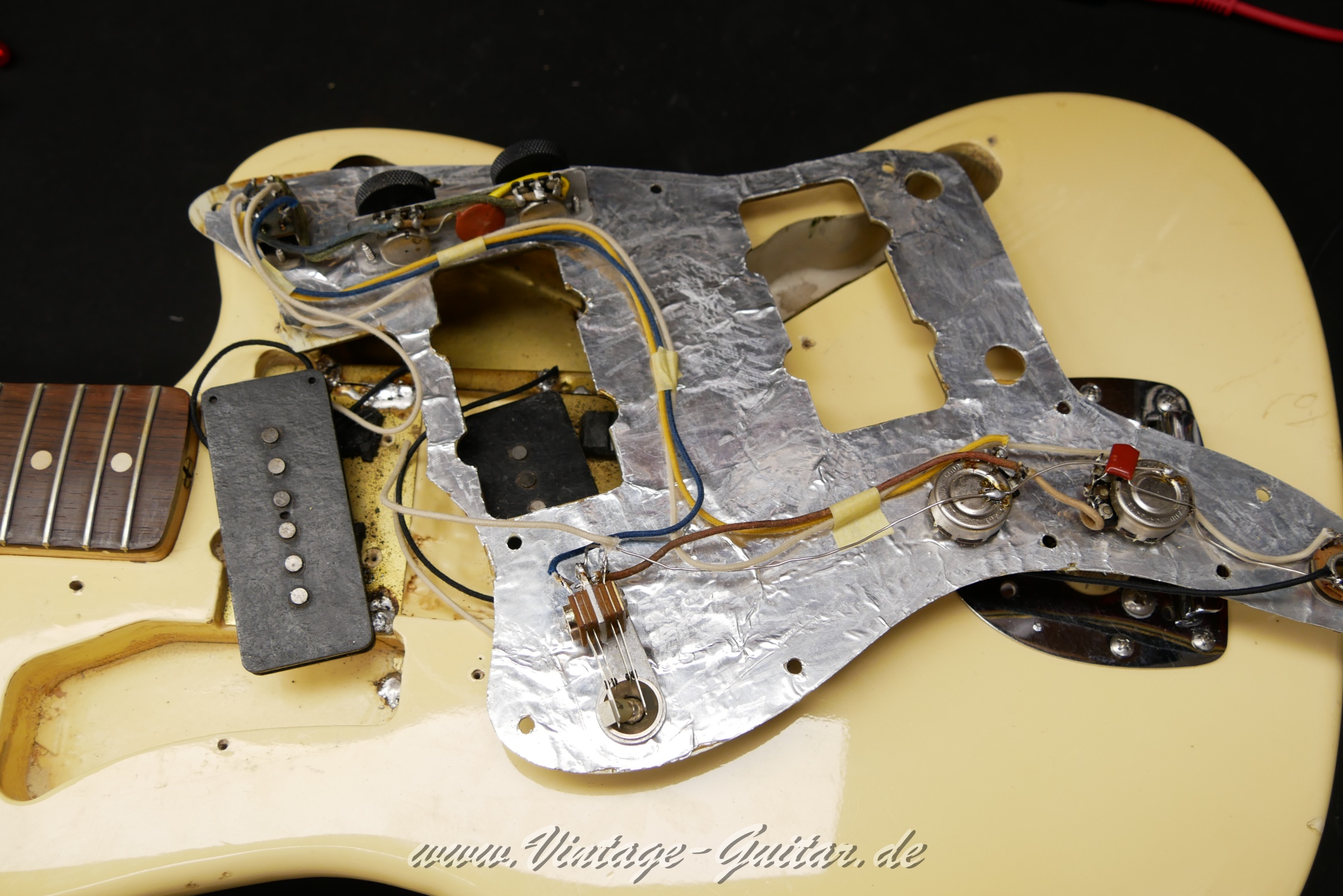 Fender-Jazzmaster-1962-olympic-white-021.JPG