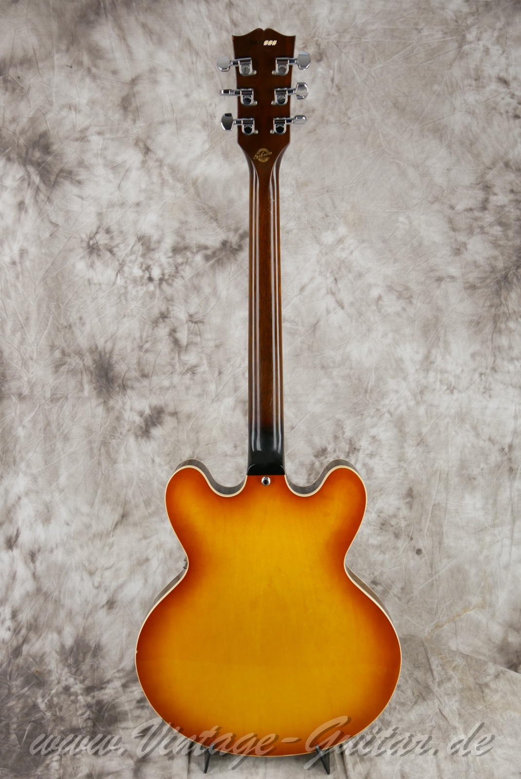 img/vintage/5704/Gibson_ES_335_larry_carlton_2005_MR335_vintage_sunburst-024.jpg