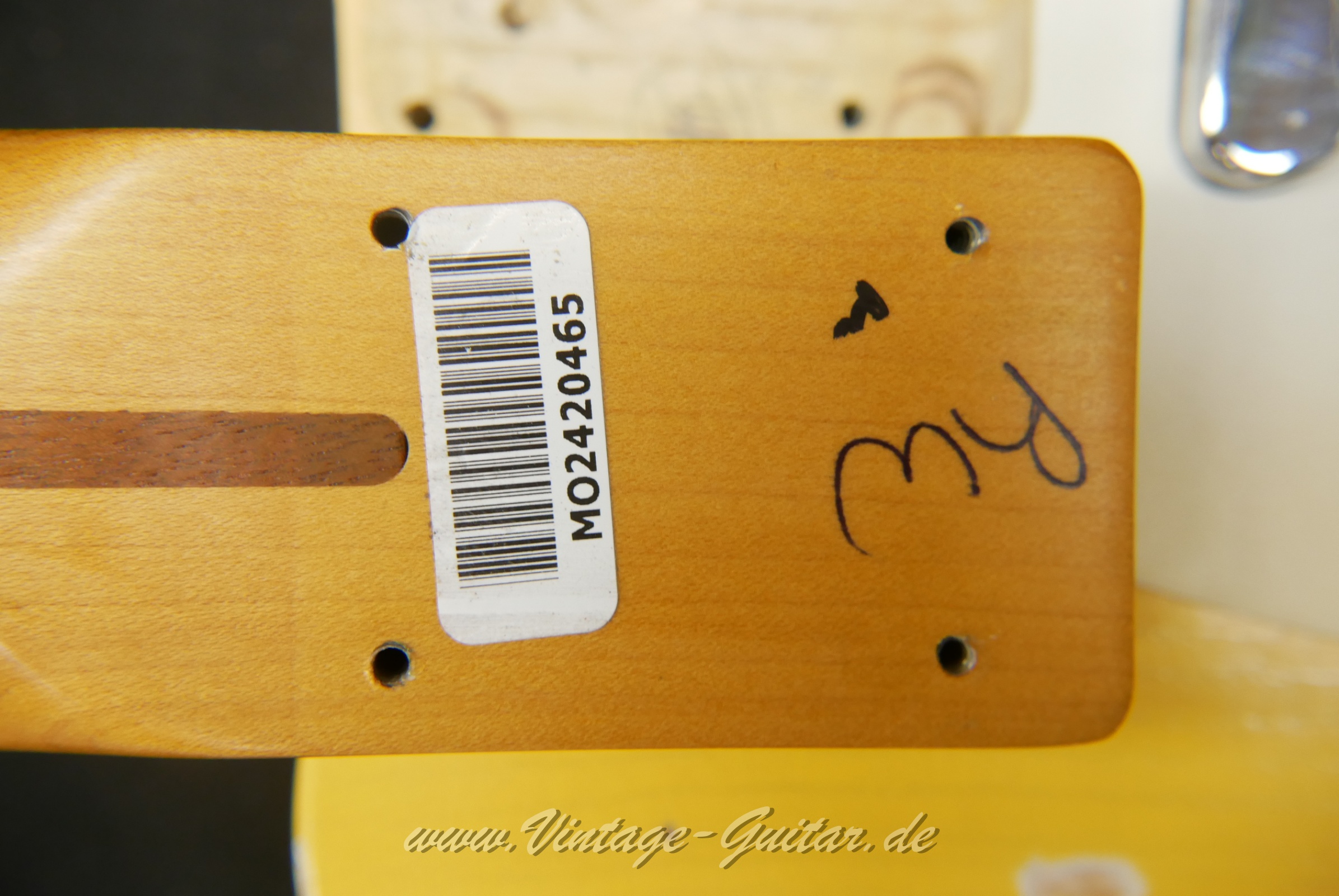 Fender_Telecaster_Roadworn_Blonde_Baujahr_2010_Mexico-018.JPG