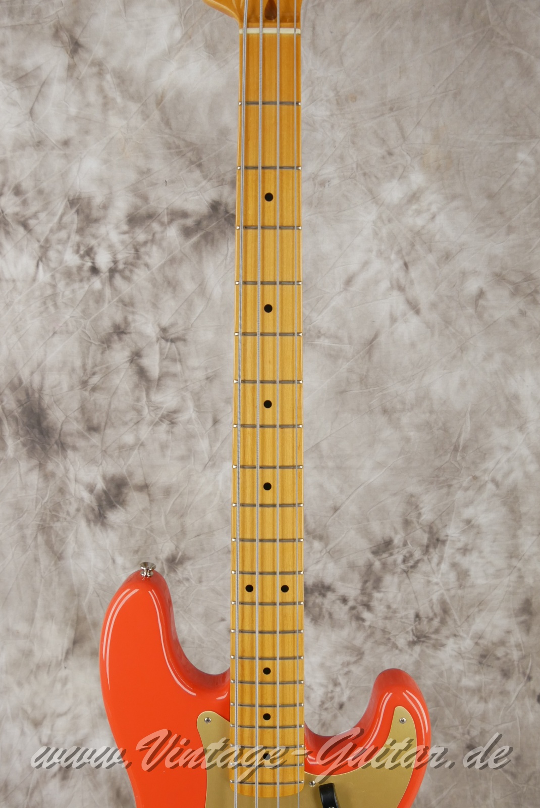 Fender_Precision_Bass_50s_reissue_MiM_Baujahr_2008_fiesta_red-005.JPG