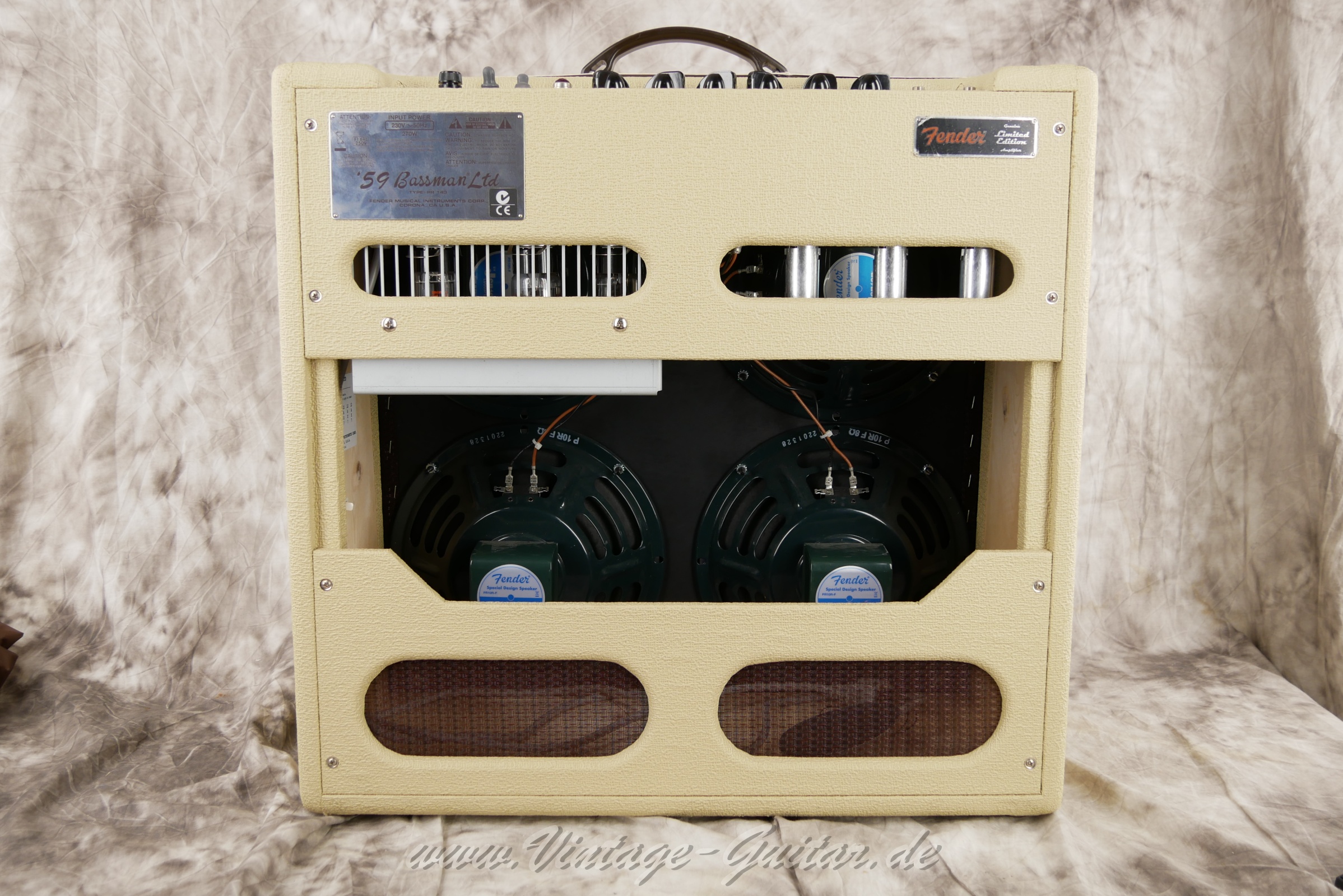 img/vintage/5711/Fender_Bassman_Blondemann_LTD_blonde_tolex_baujahr_2014_USA-002.jpg