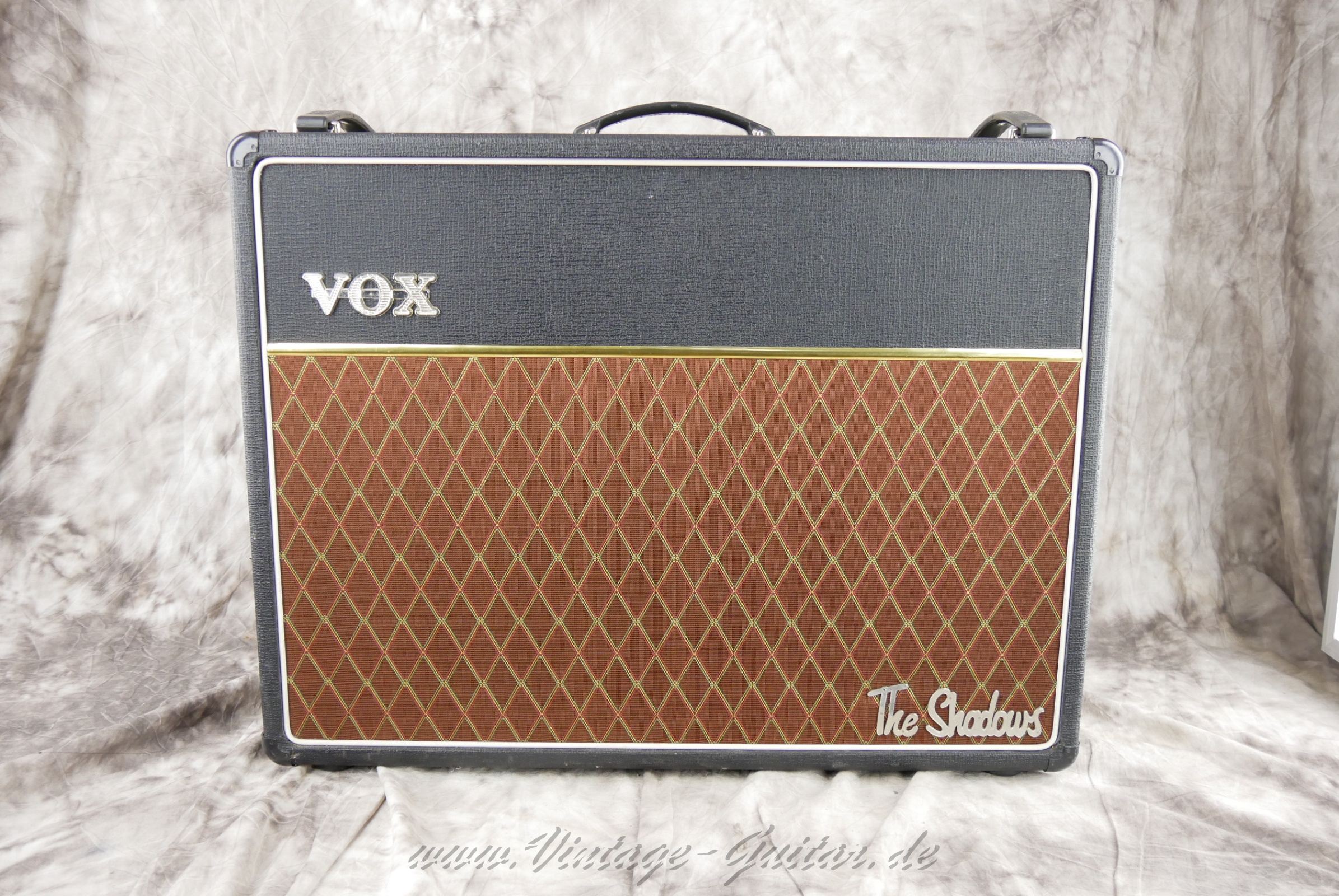 img/vintage/5713/vox_ac30_baujahr_1993_black_greatbritain-001.jpg