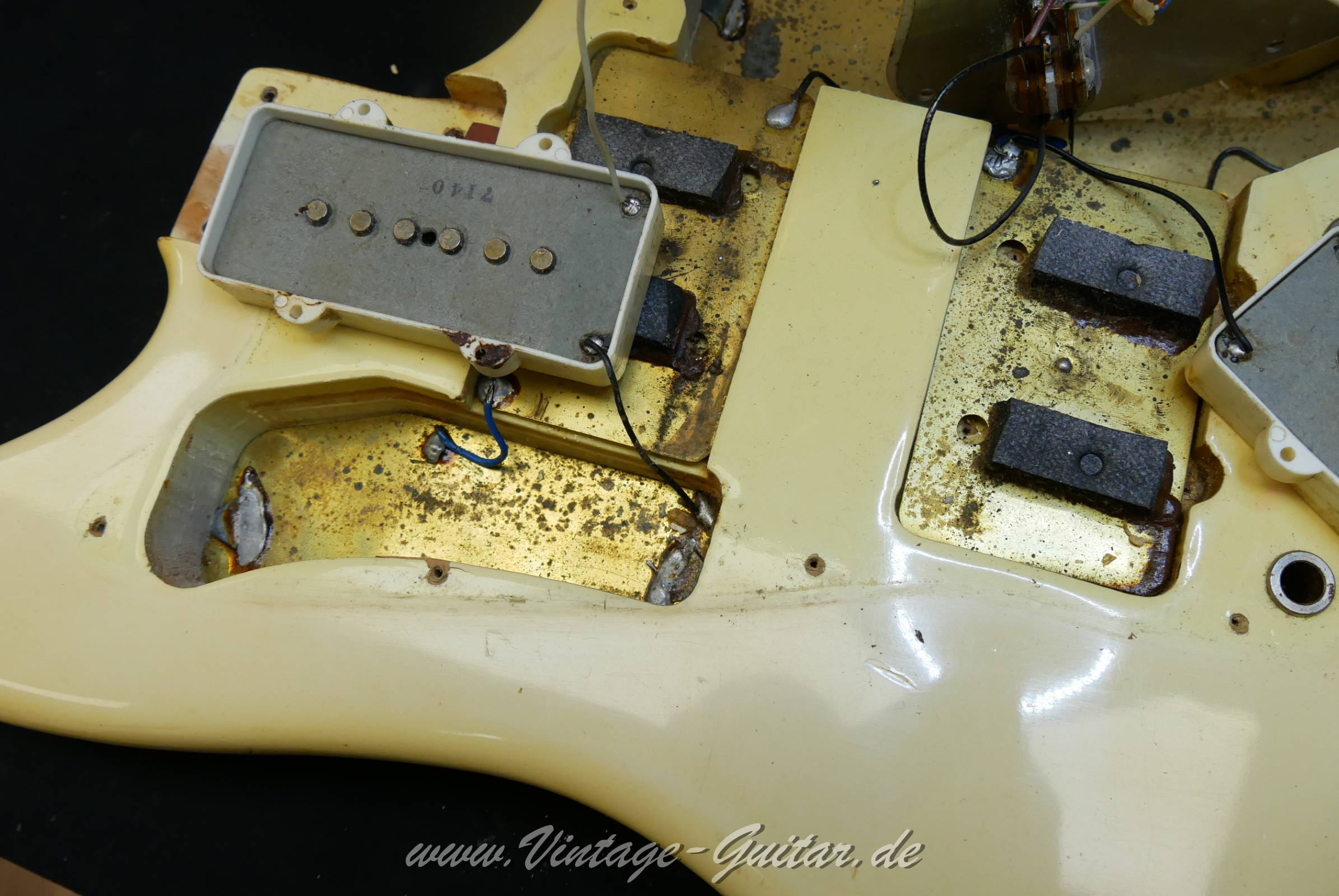 Fender-Jazzmaster-1968-Olympic-White-031.JPG