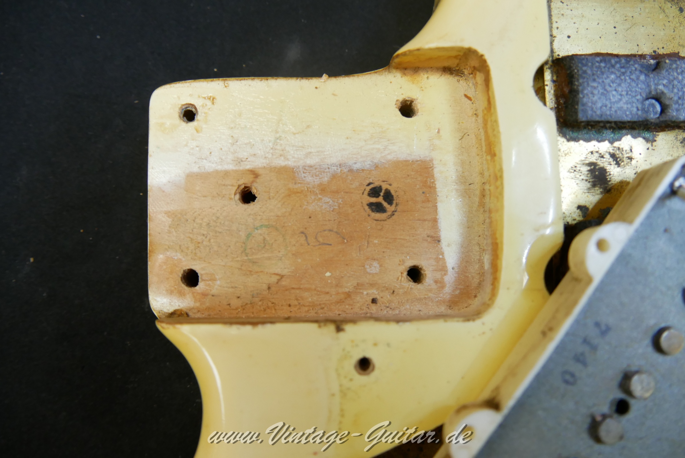 Fender-Jazzmaster-1968-Olympic-White-032.JPG