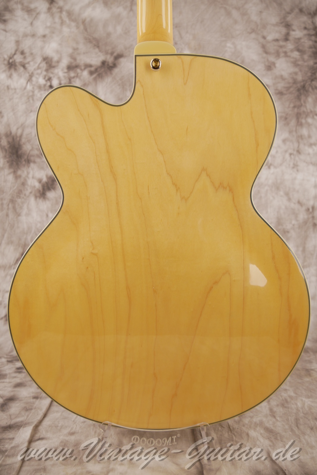 img/vintage/5718/Epiphone_Emperor_Regent_Baujahr_2012_natural-008.jpg