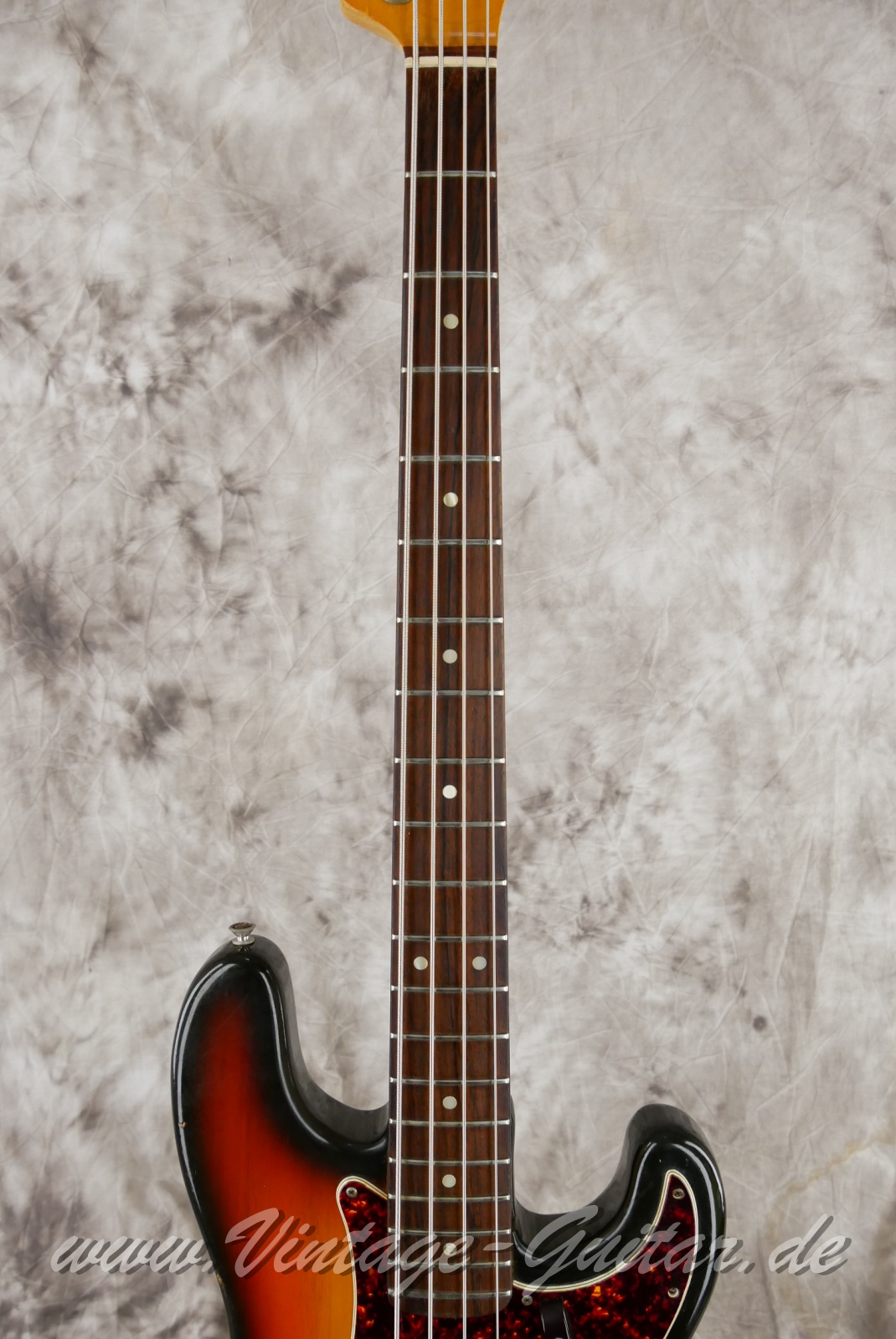 img/vintage/5724/fender_precision_bass_1973_USA_sunburst-005.JPG