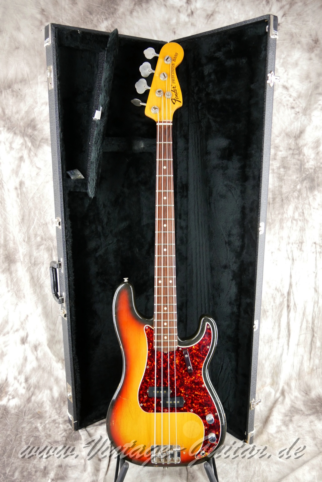 img/vintage/5724/fender_precision_bass_1973_USA_sunburst-013.JPG