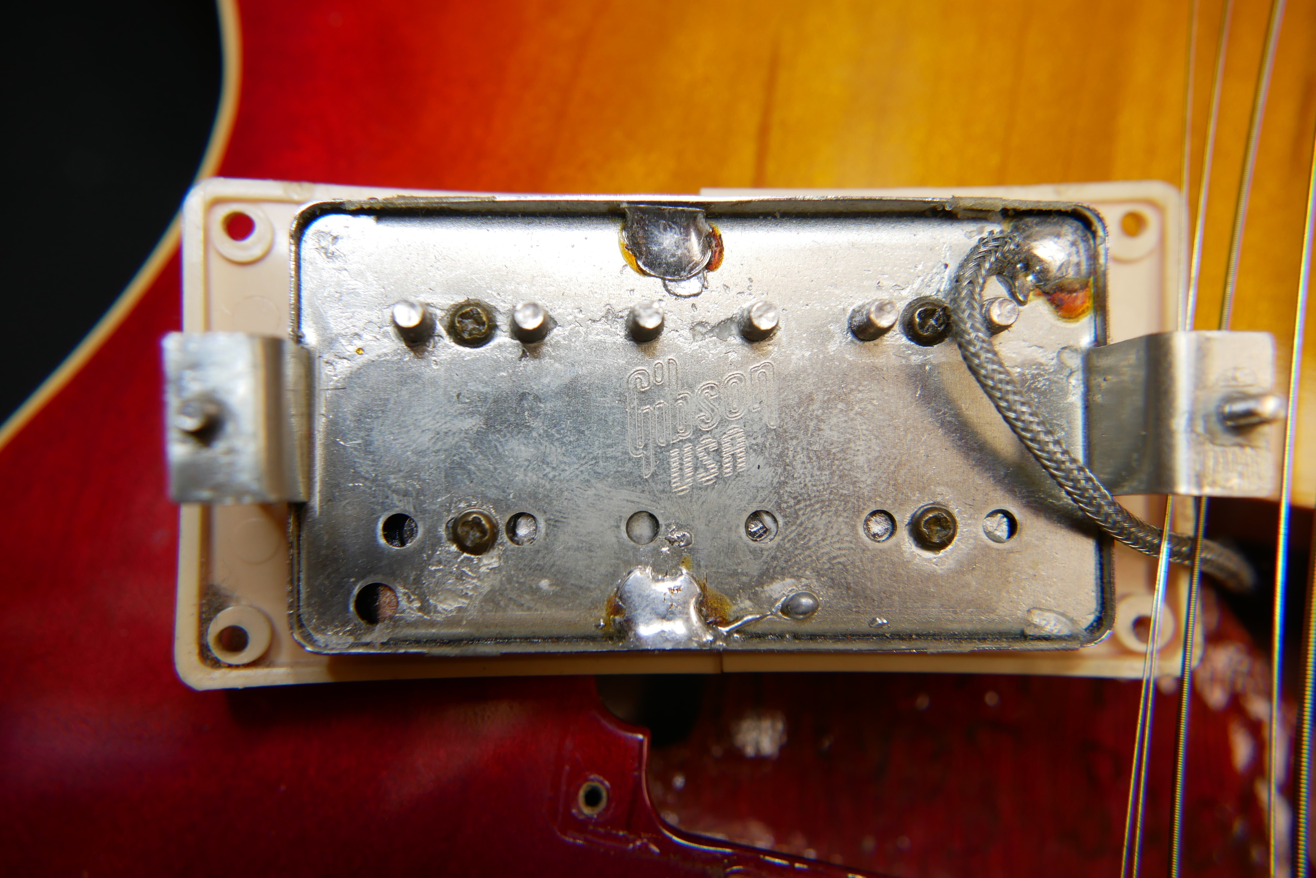 Gibson-Les-Paul-Standard-1994-cherry-sunburst-017.jpg