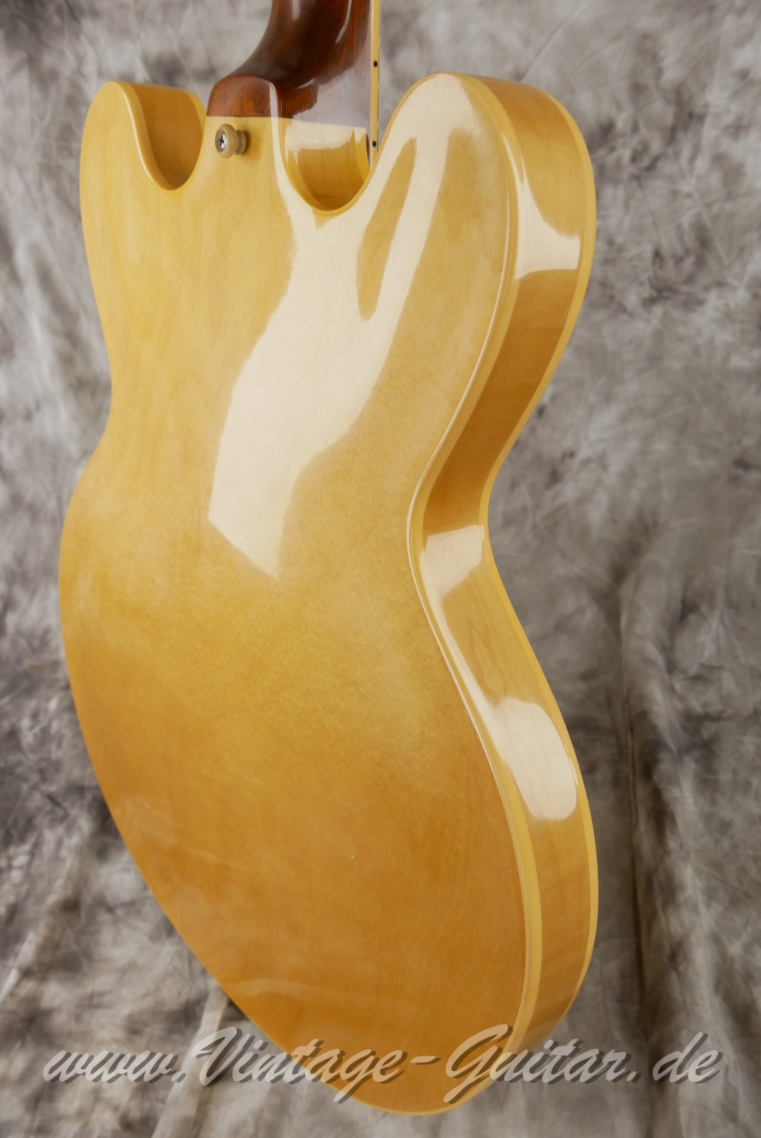 Gibson_ES_330_TD_Custom_Shop_natural_2012-012.JPG