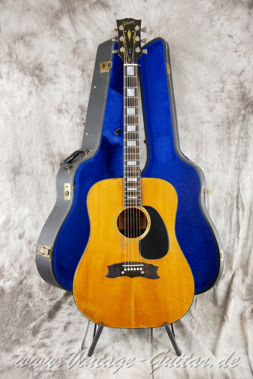 Gibson-Heritage-Custom-1974-013.jpg