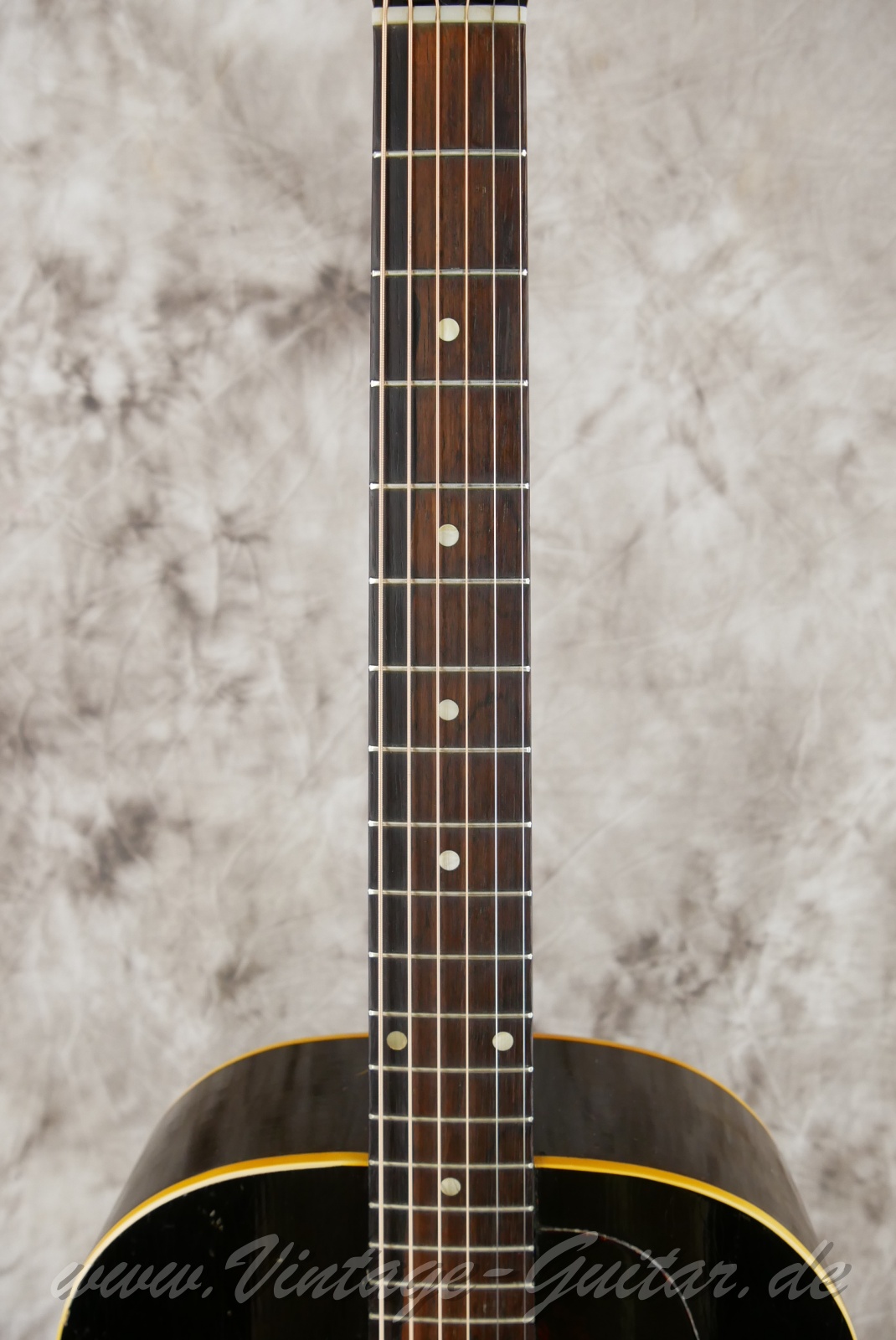 Gibson-LG1-1955-sunburst-005.jpg