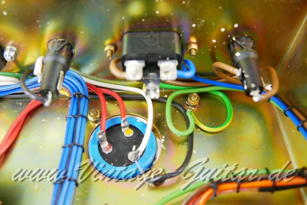 img/vintage/5758/Marshall_2061_X_Head_20_watts_Great_Britain_black_2007-013.JPG