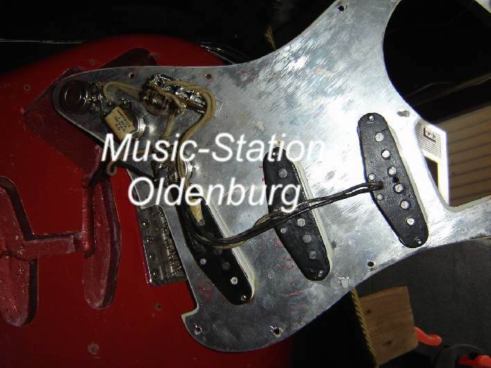 Fender-Stratocaster-1960-dakota-red-9c.jpg