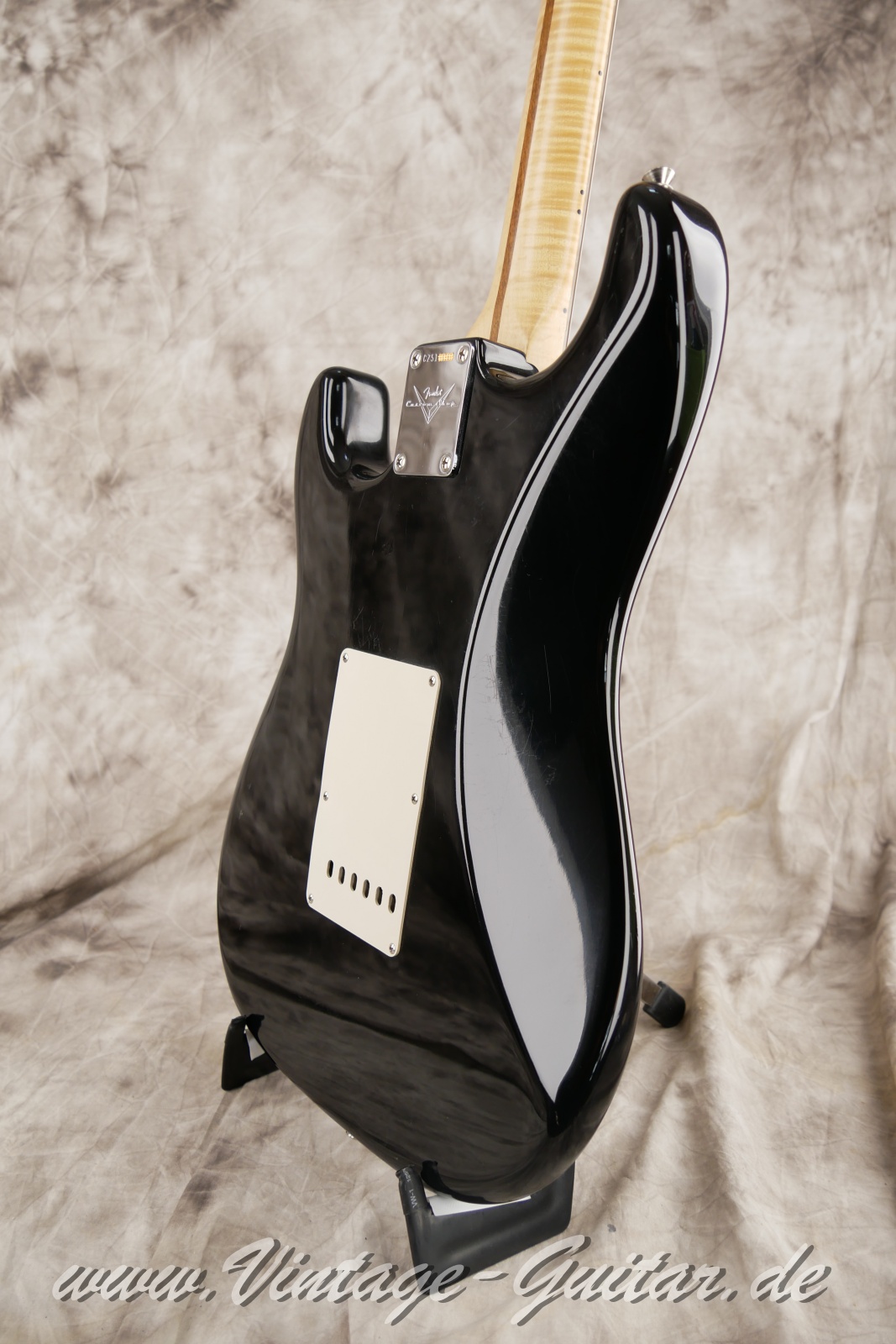 img/vintage/5760/fender_stratocaster_eric_clapton_singnature_masterbuild_paul_walker_black_usa-012.JPG