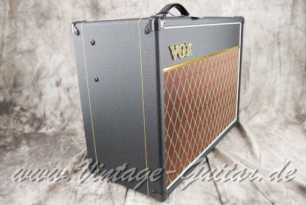 Vox_AC_15_C1_black_China_2010-003.JPG