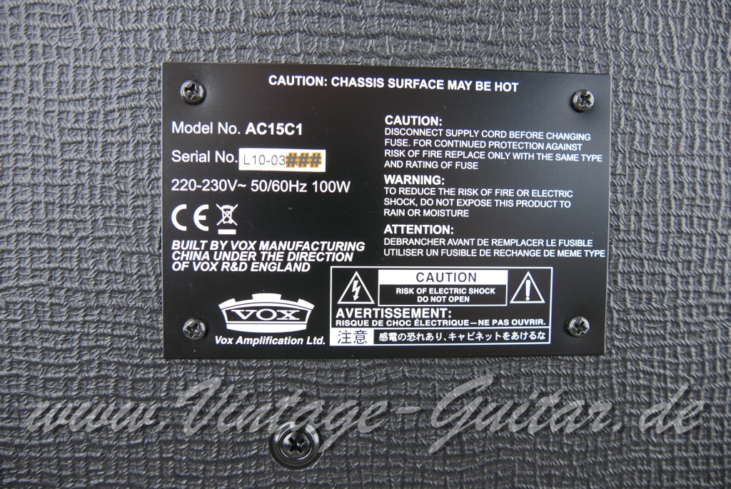 Vox_AC_15_C1_black_China_2010-006.JPG