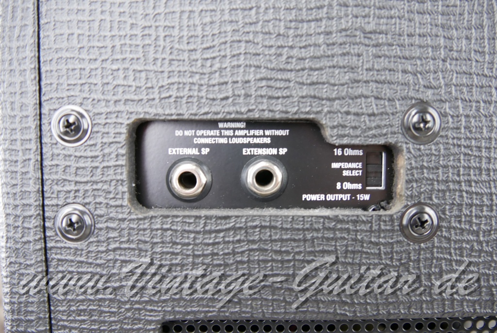 Vox_AC_15_C1_black_China_2010-009.JPG
