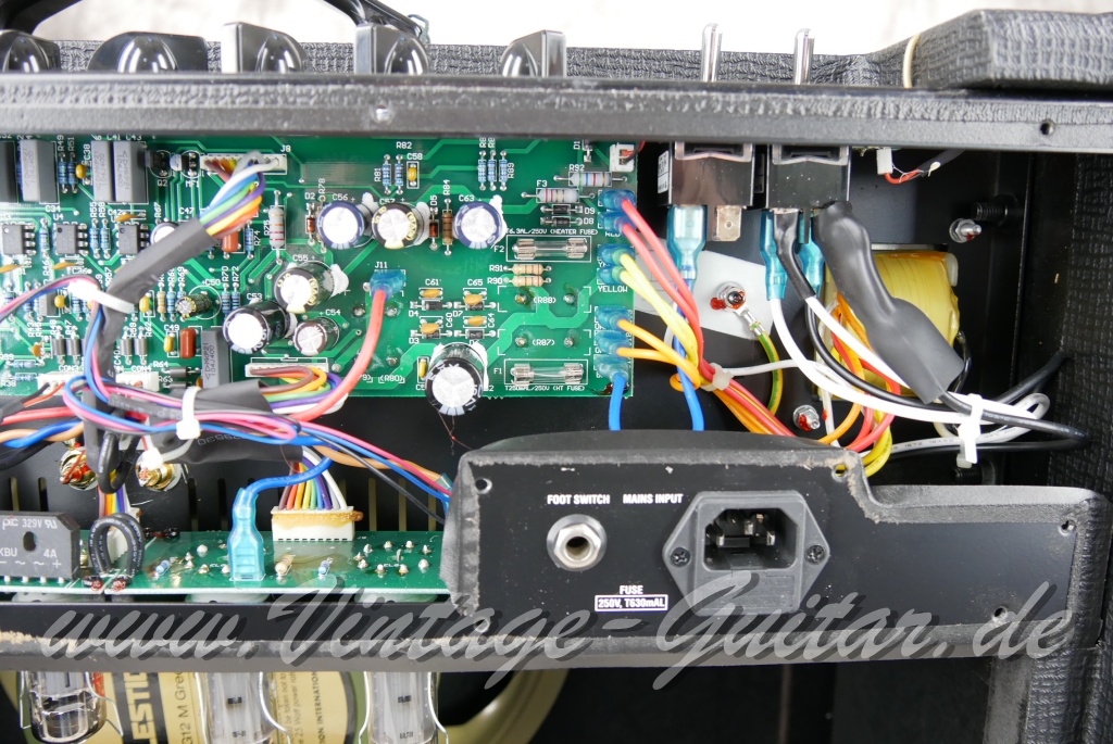 Vox_AC_15_C1_black_China_2010-013.JPG