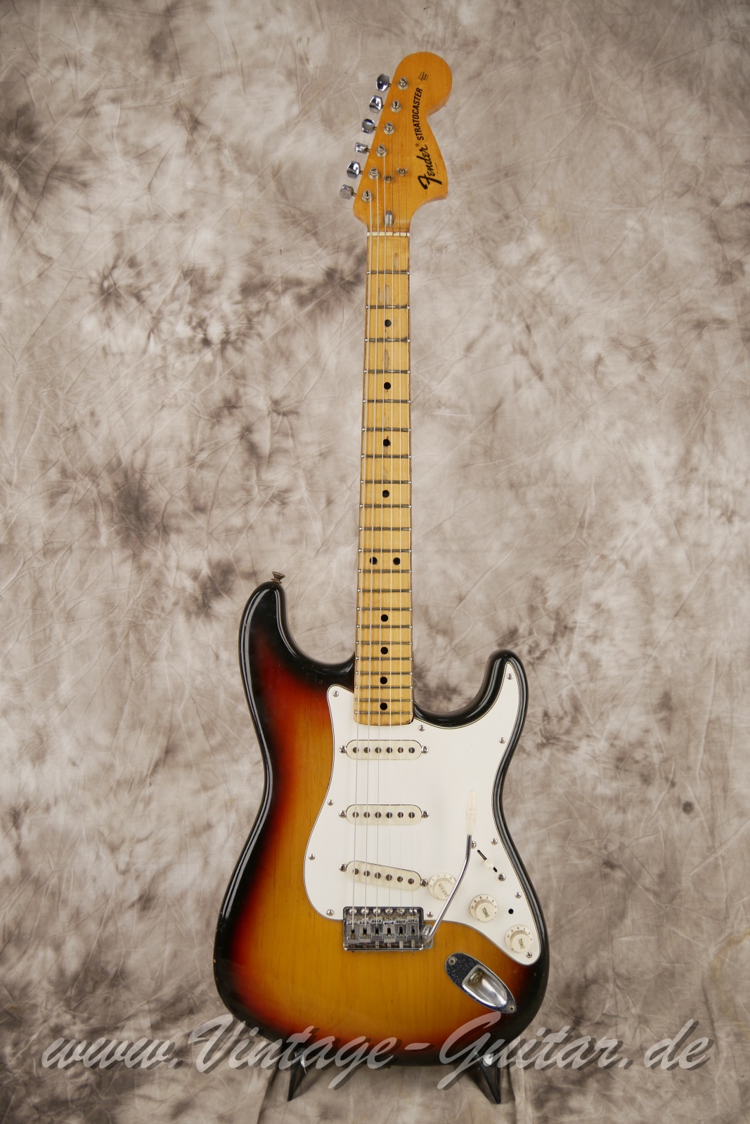 Fende_Stratocaster_baujahr_1972_sunburst_usa-001.JPG