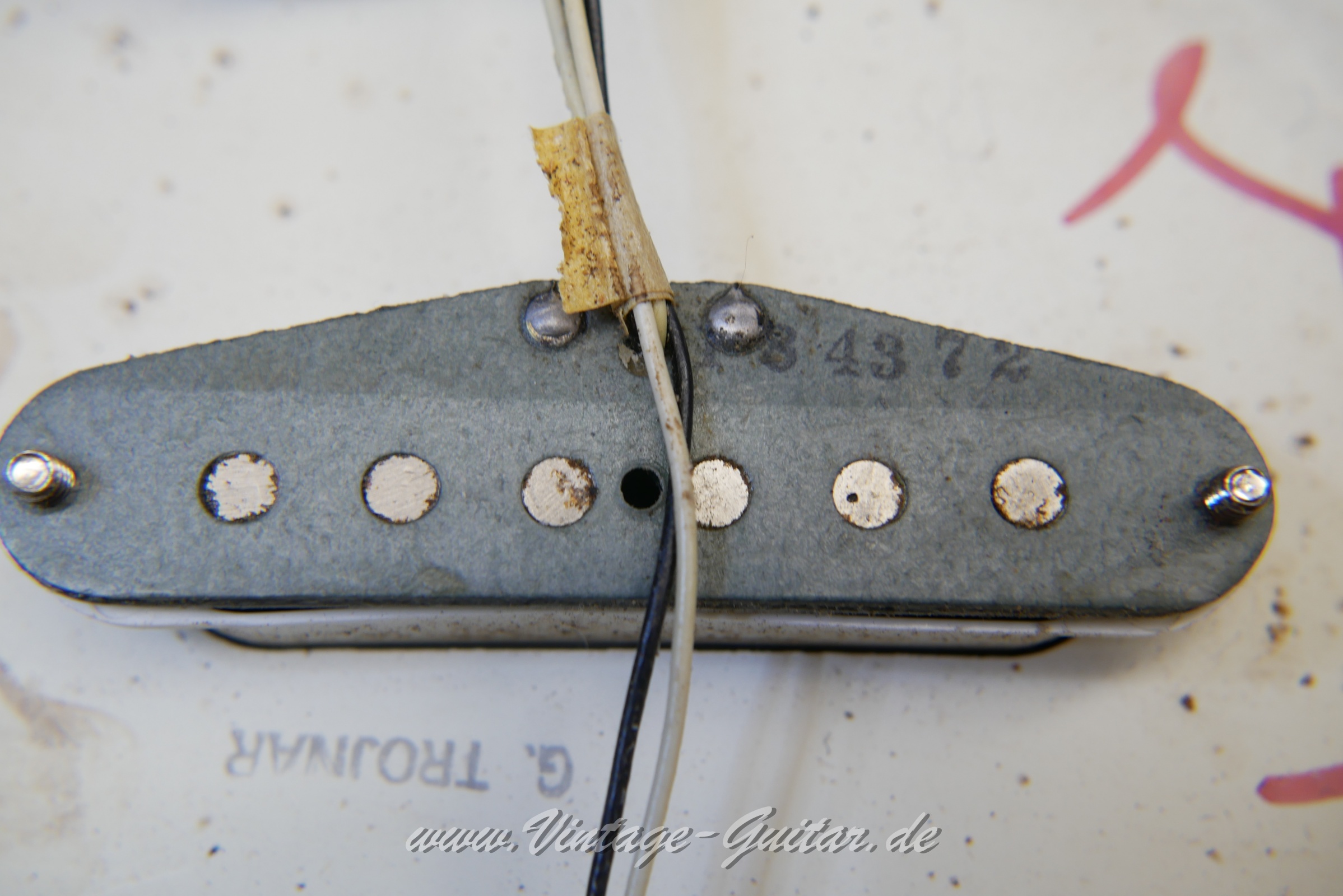 img/vintage/5767/Fende_Stratocaster_baujahr_1972_sunburst_usa-022.JPG