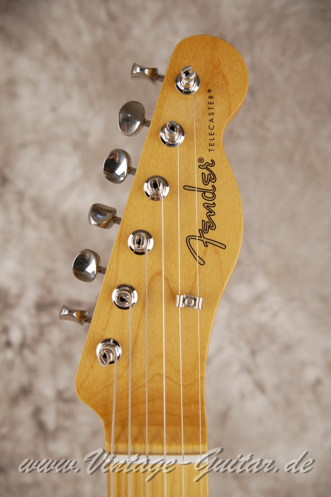 img/vintage/5768/Fender_telecaster_noventa_FRD_fiesta_red_mexico-003.JPG