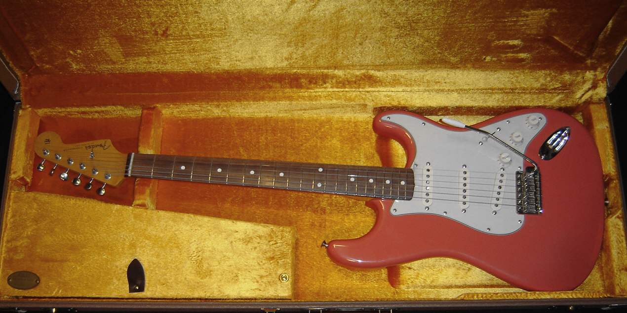 Fender-Stratocaster-62-RI-FR.jpg