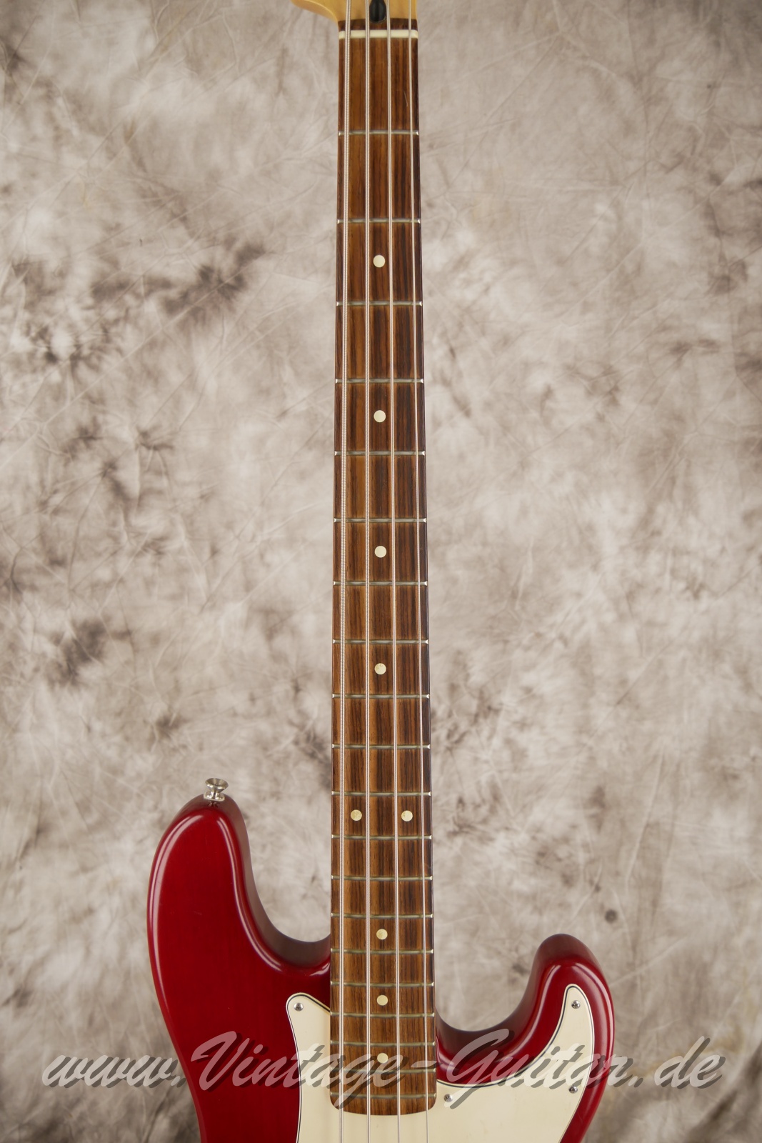 Fender_precision_bass_highway_one_transparent_red_usa-005.JPG