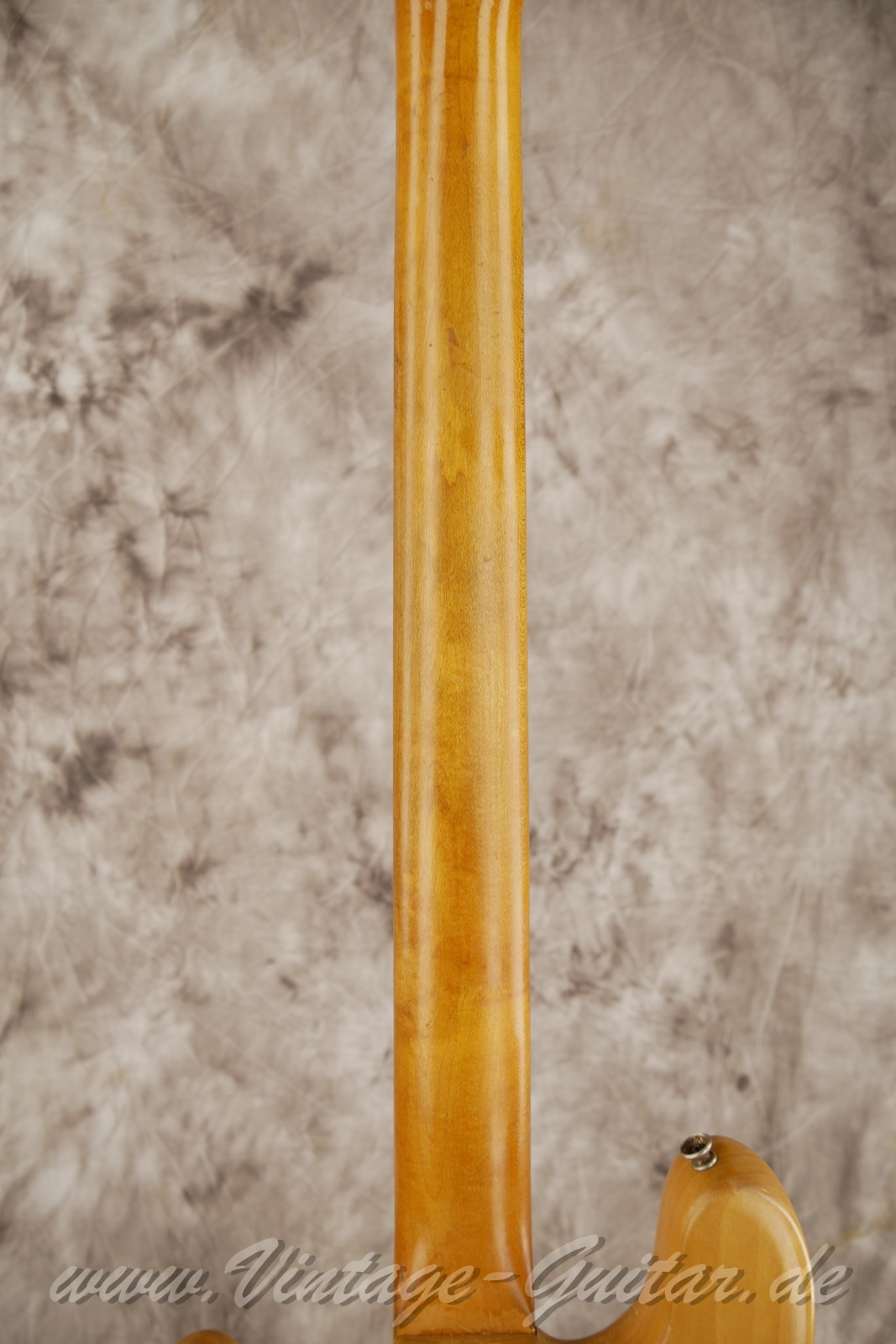 fender_precision_natural_stripped_baujahr_1966_usa-006.jpg