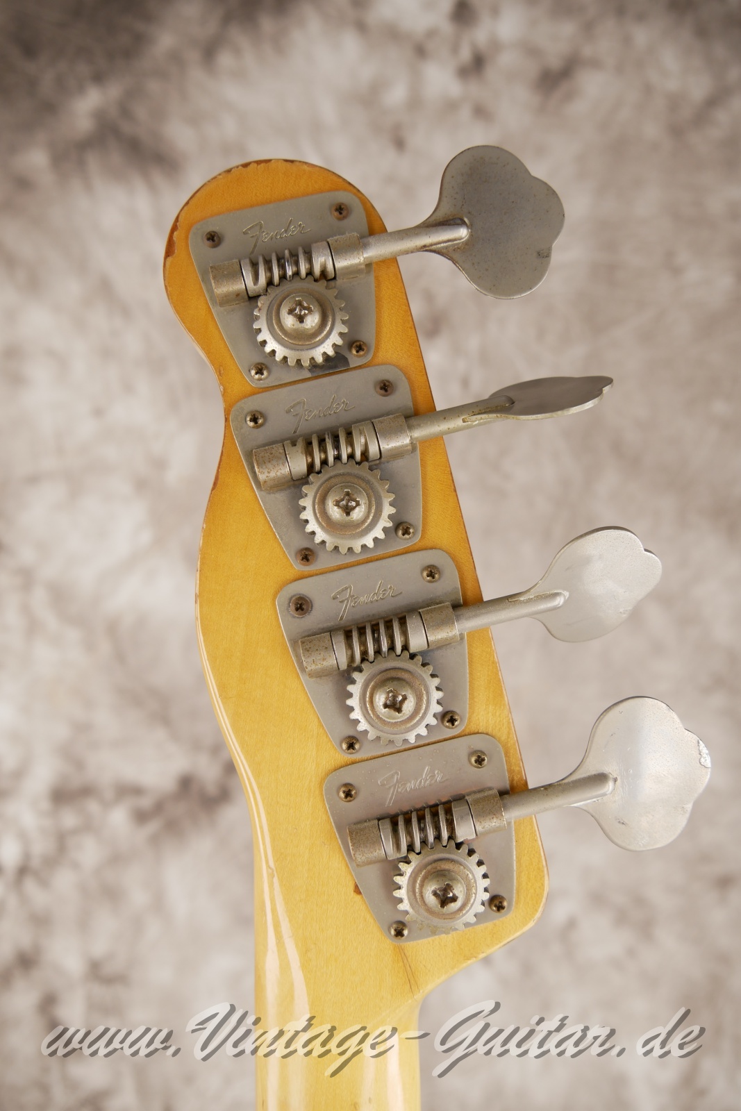 Fender_telecaster_bass_blonde_baujahr_1970_USA-004.JPG