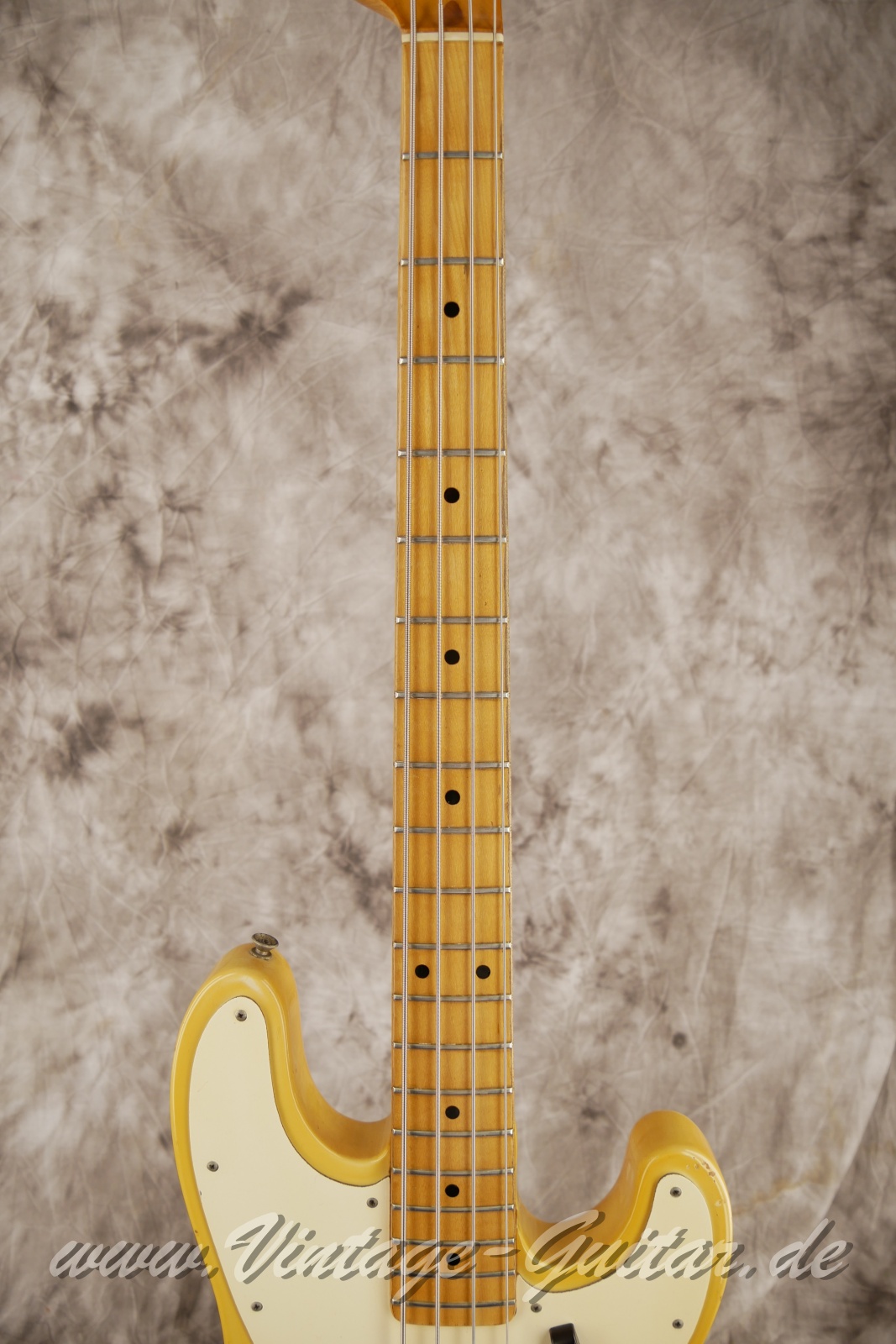Fender_telecaster_bass_blonde_baujahr_1970_USA-005.JPG