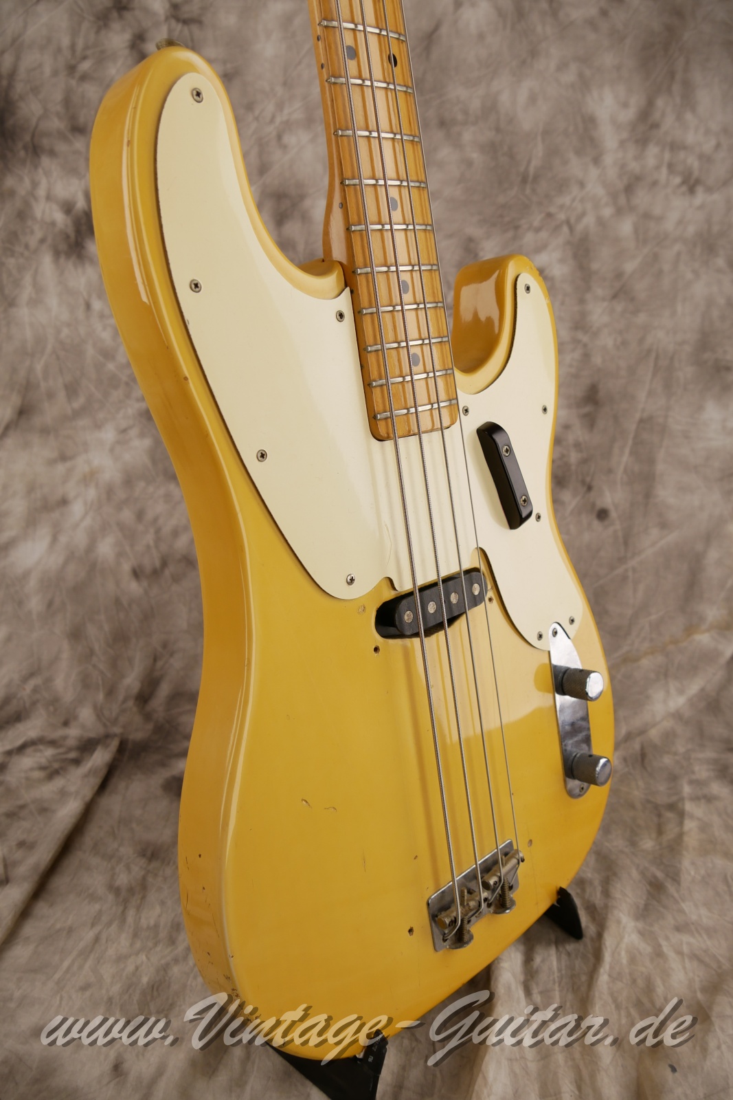 Fender_telecaster_bass_blonde_baujahr_1970_USA-009.JPG