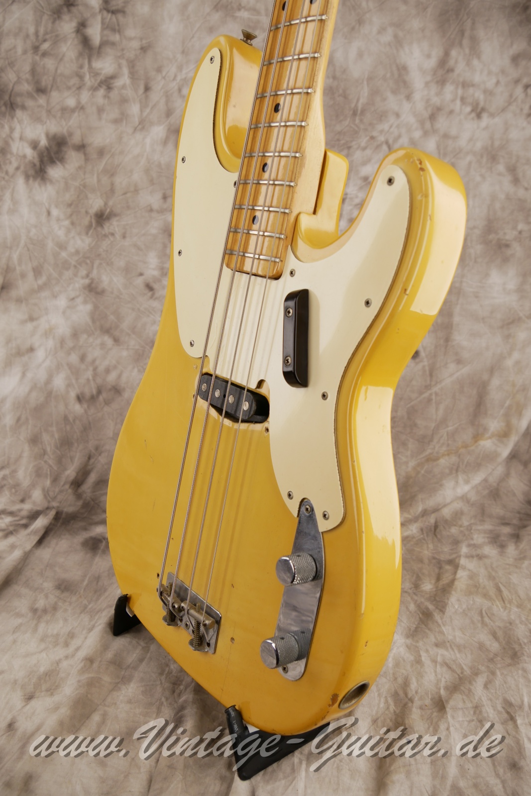 Fender_telecaster_bass_blonde_baujahr_1970_USA-010.JPG