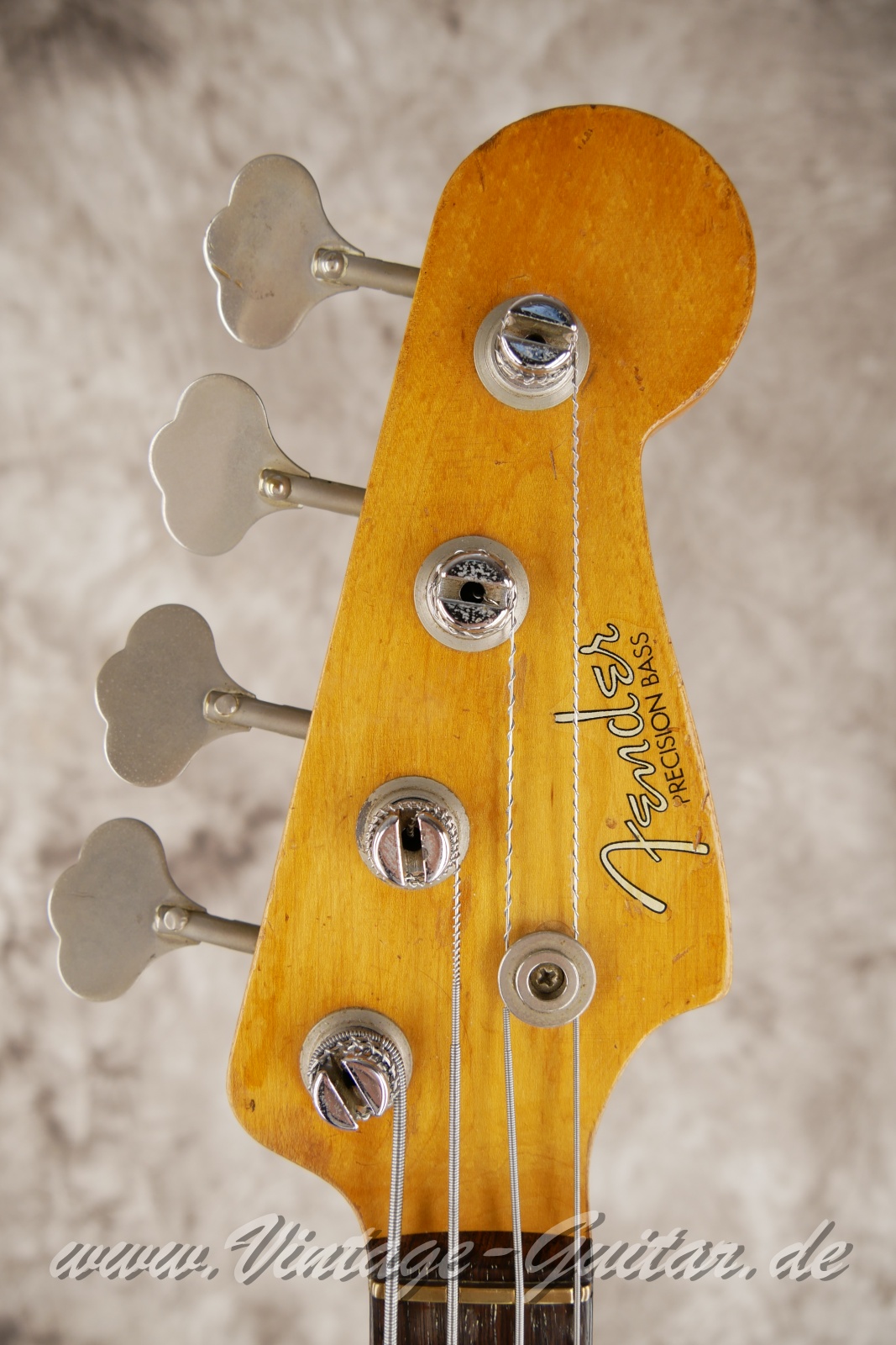 img/vintage/5779/fender_precision_bass_baujahr_1962_wine_red_refinished_Chris_Glen_USA-003.JPG