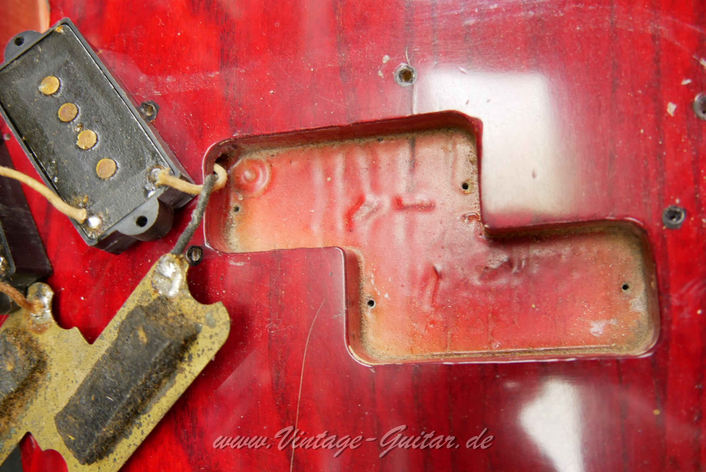img/vintage/5779/fender_precision_bass_baujahr_1962_wine_red_refinished_Chris_Glen_USA-018.JPG